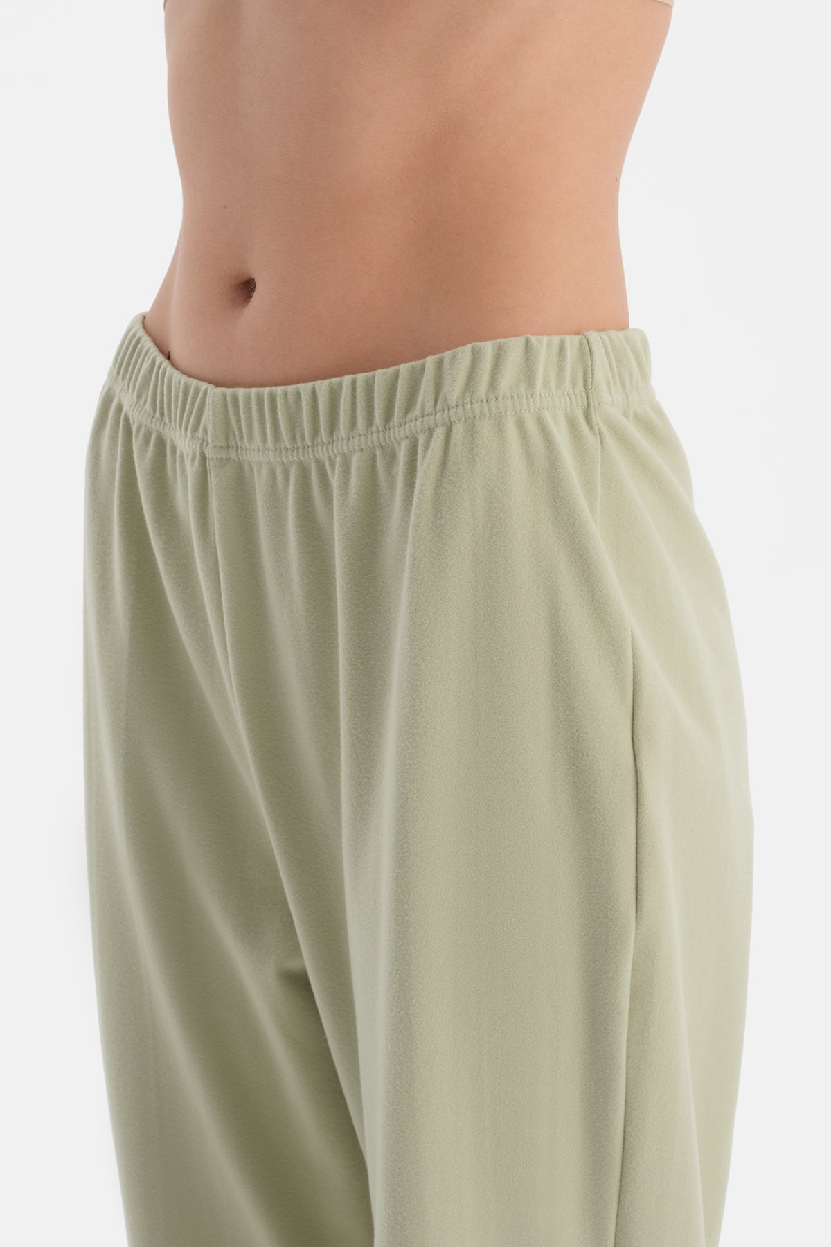 Açık Yeşil Örme Pantolon