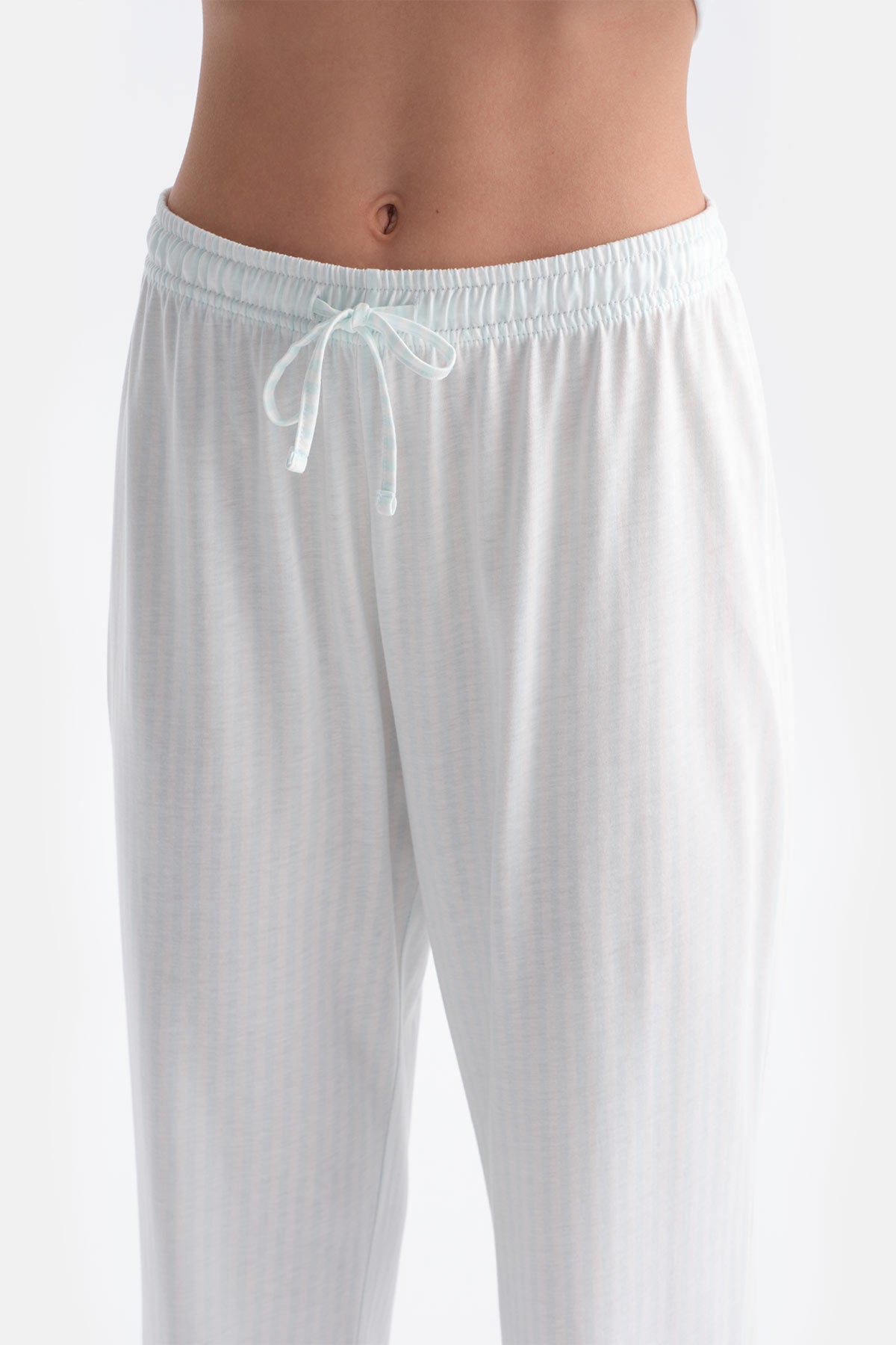 Su Yeşili Çizgili Gömlek Pantolon Takım