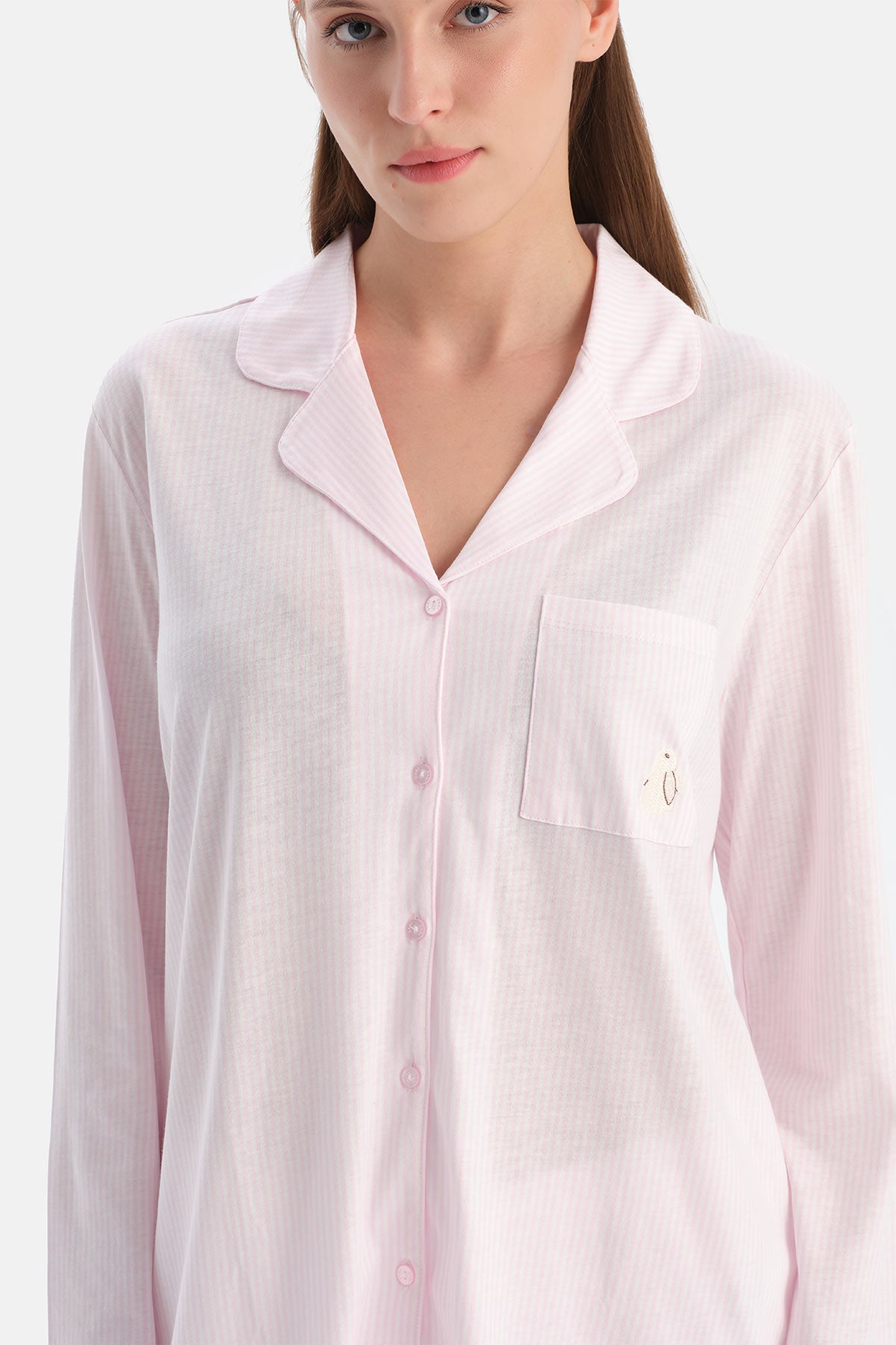 Açık Pembe Çizgili Gömlek Pantolon Takım