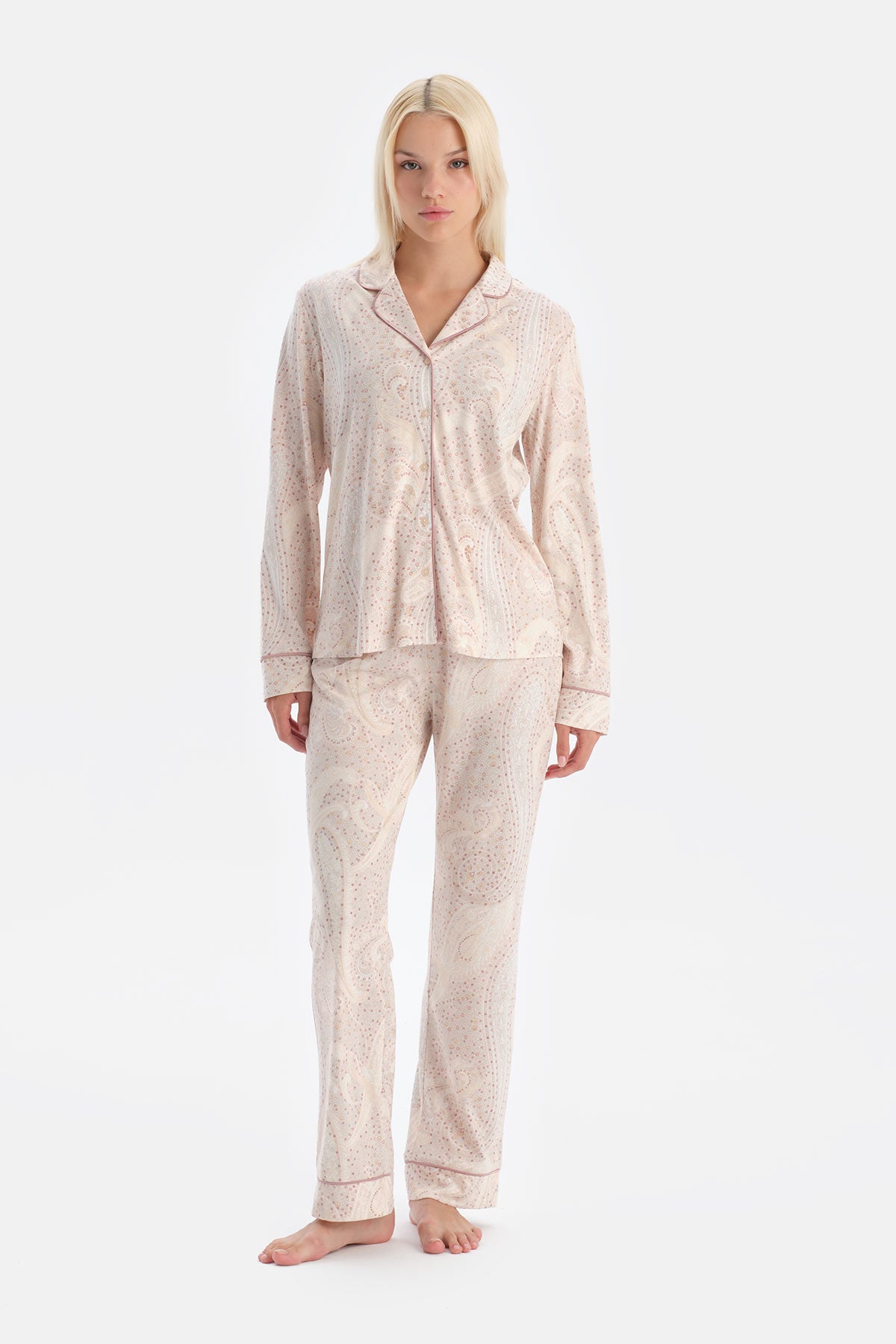 Açık Pembe Şal Desenli Gömlek Pantolon Takım