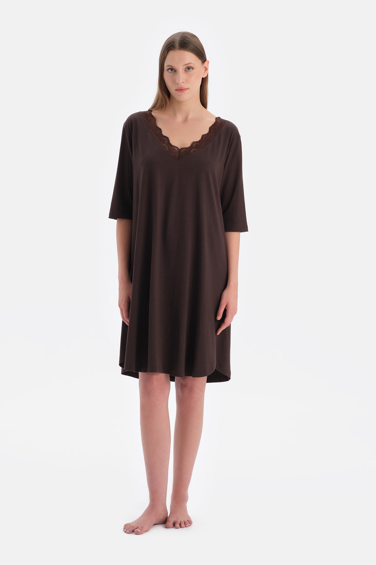 Koyu Kahve V Yaka Dantelli Örme Gecelik