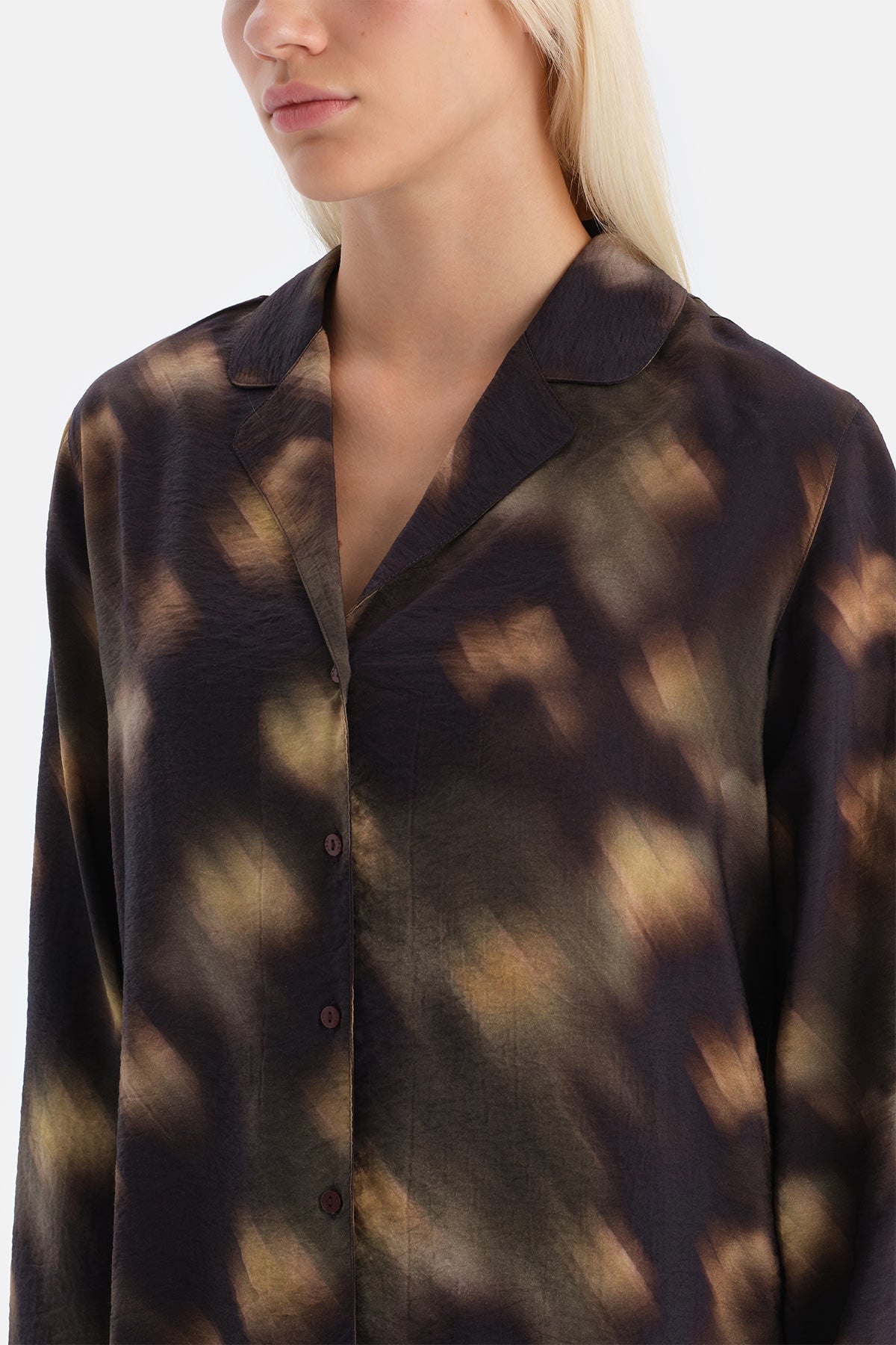 Koyu Yeşil Desenli Dokuma Viskon Gömlek