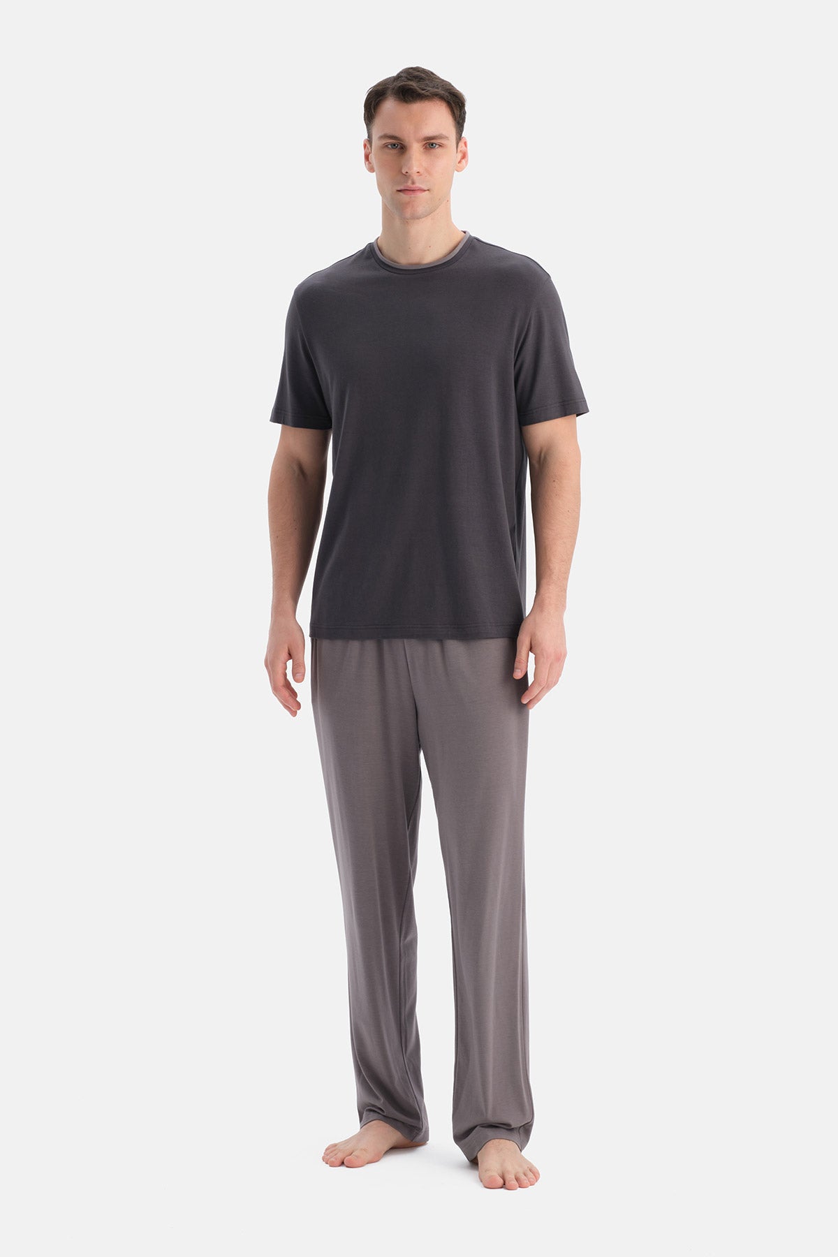 Antrasıt Kısa Kollu Bambu Pamuk Karışımlı Tişört Pantolon Takım