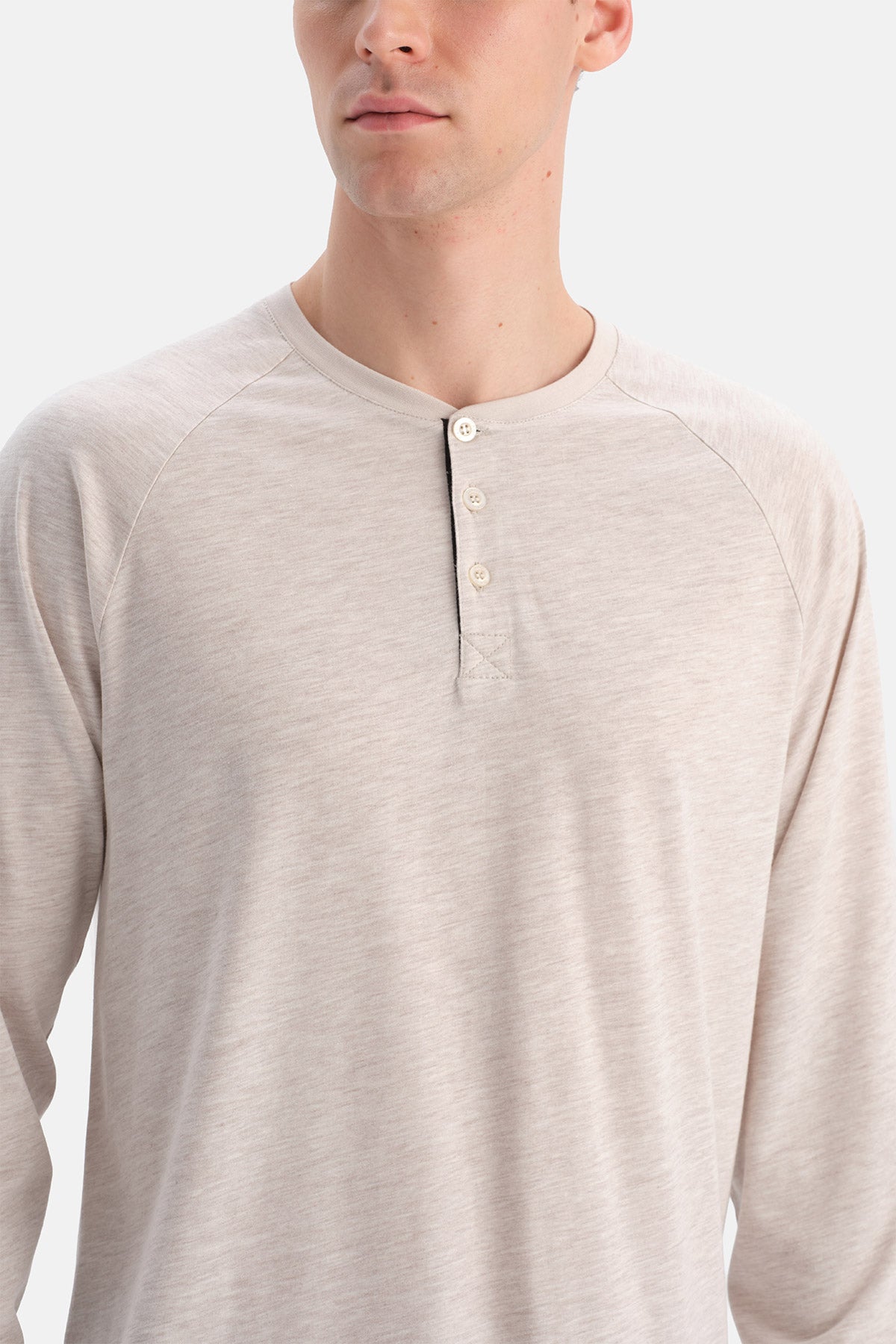 Beyaz Reglan Kollu Patlı Tişört Pantolon Takım
