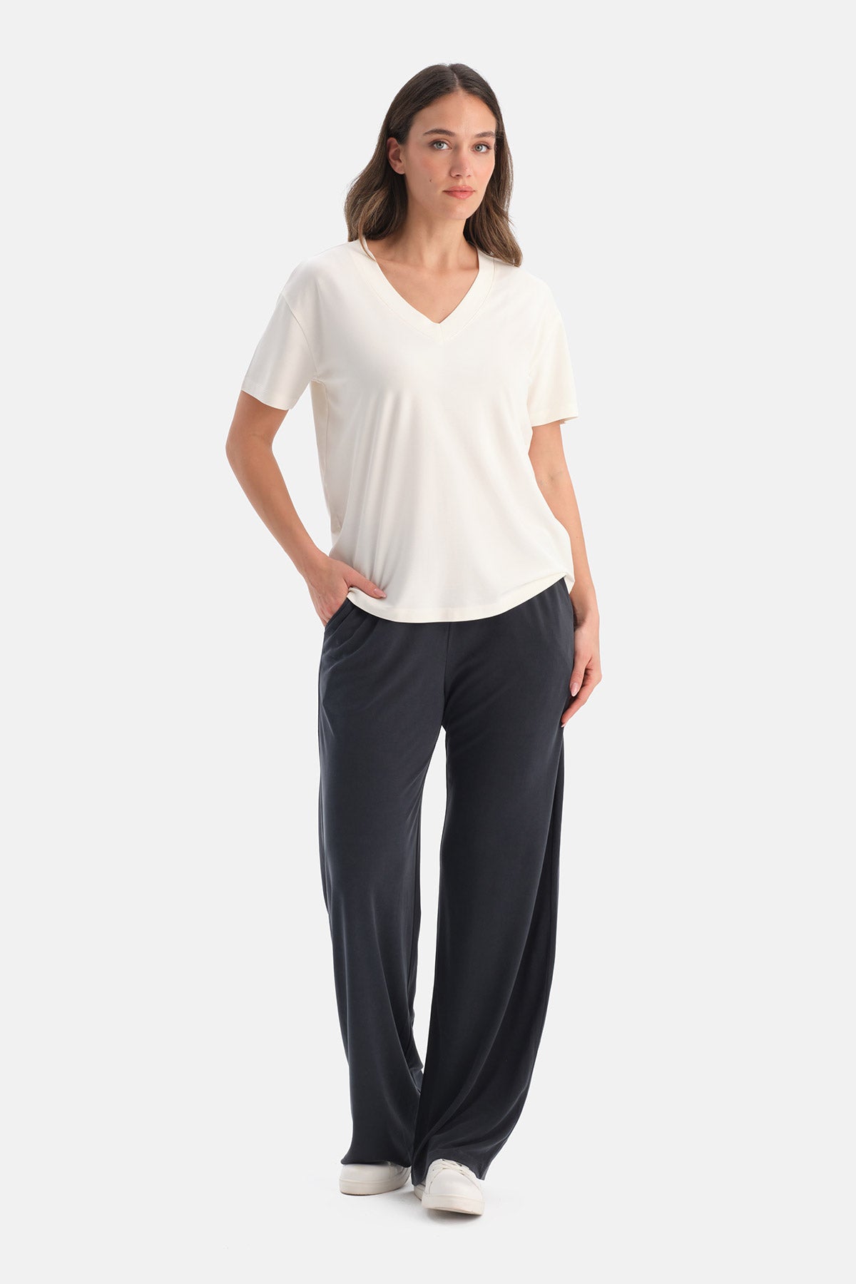 Siyah Cepli Basic Modal Pantolon