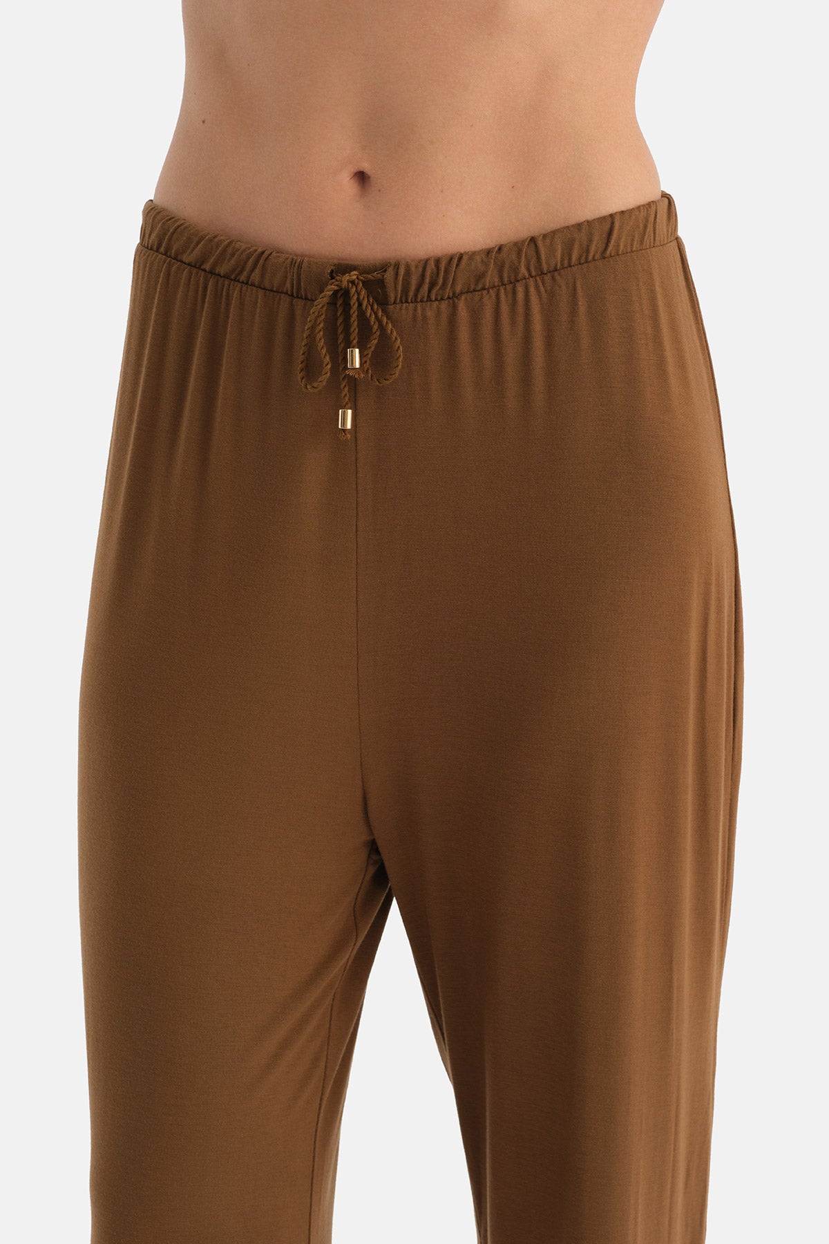 Ekru Kayık Yaka Siroviskon Tişört Pijama Takımı