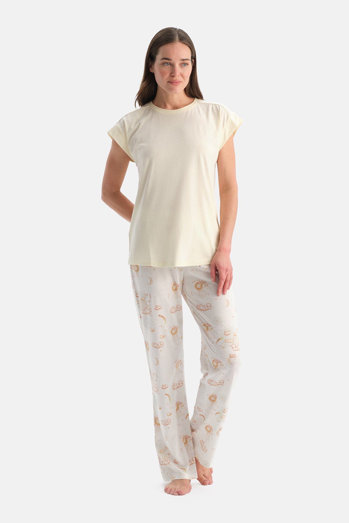 Açık Sarı Kısa Kollu Tişört Pijama Takımı