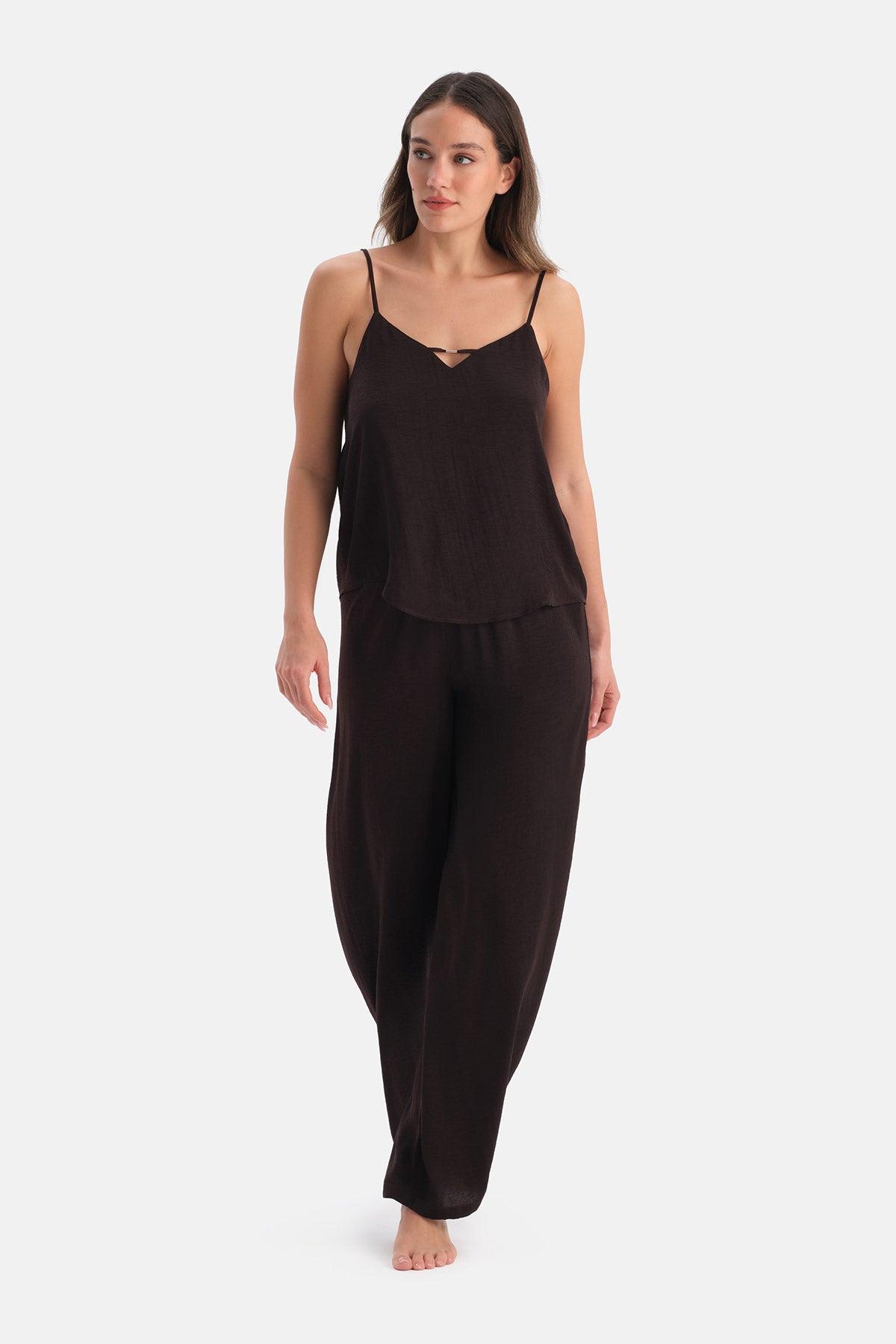 Koyu Kahve İnce Askılı Dokuma Atlet Pantolon Pijama Takımı