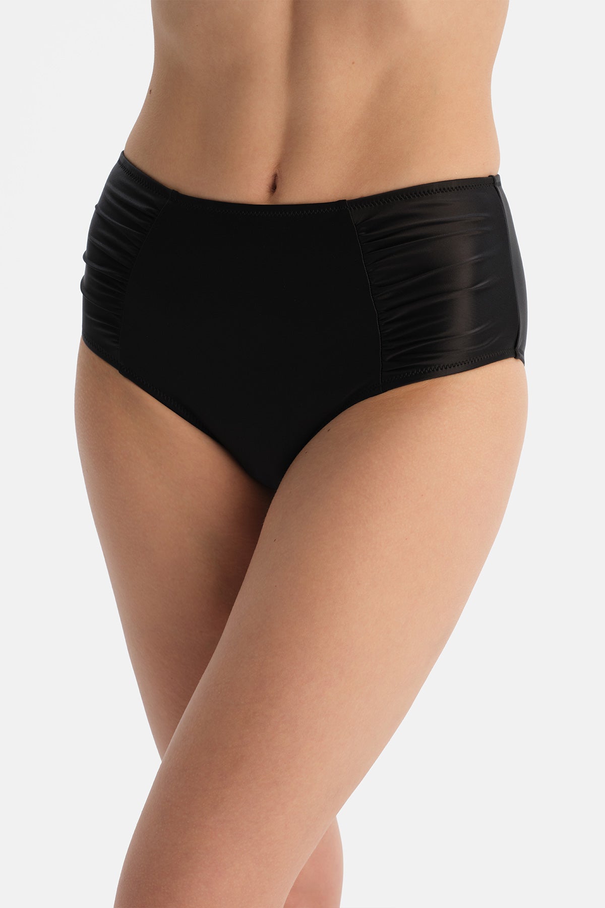 Siyah Yanı Drapeli Bikini Alt