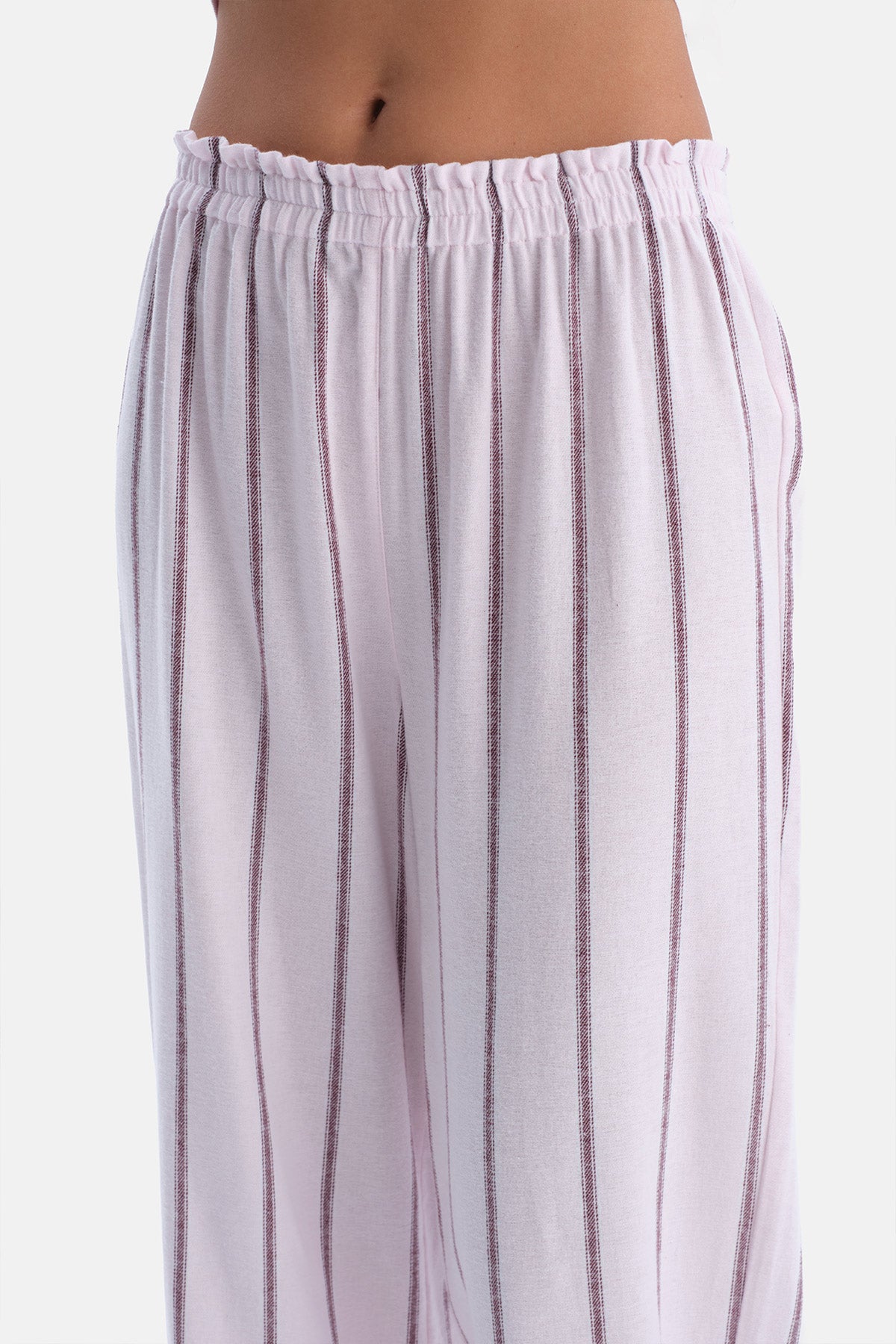 Pembe Çizgili Flanel Gömlek Pantolon Takım