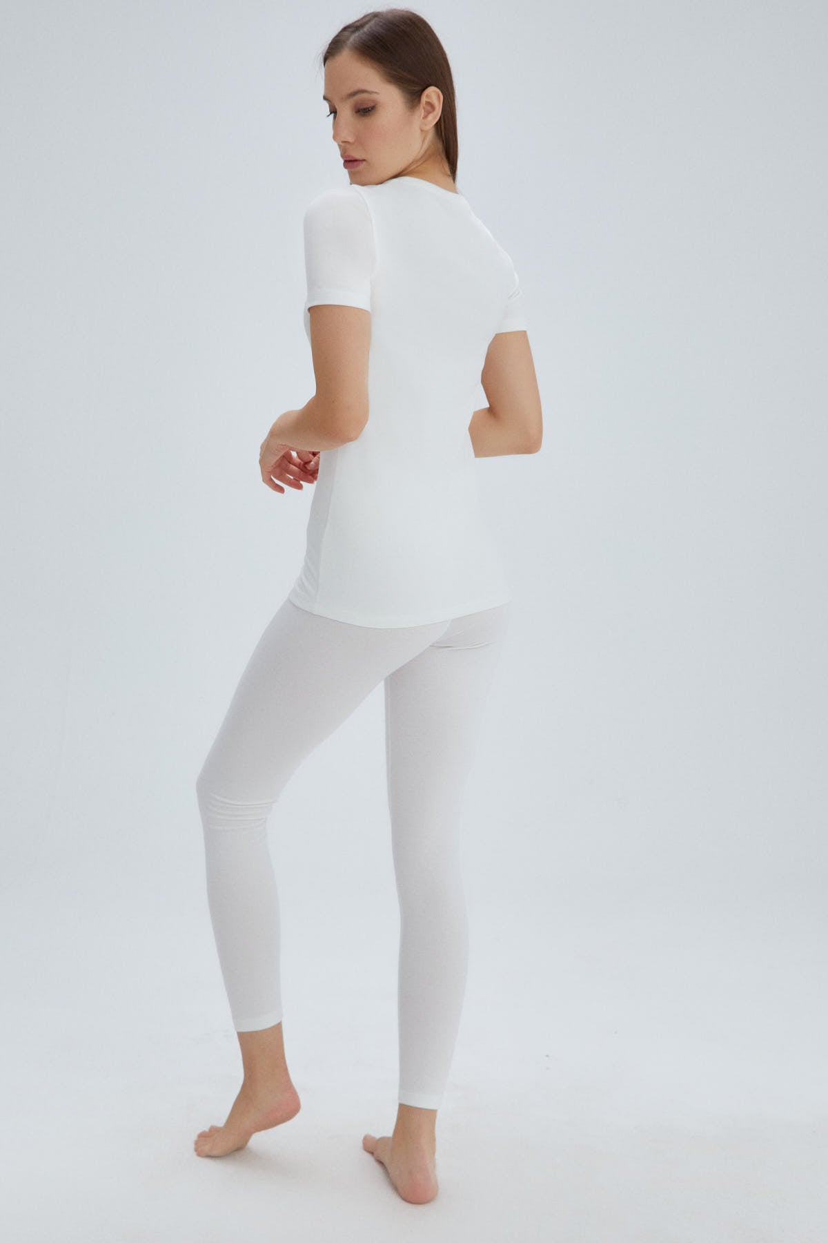 Ekru Kadın Termal Kısa Kol Üst