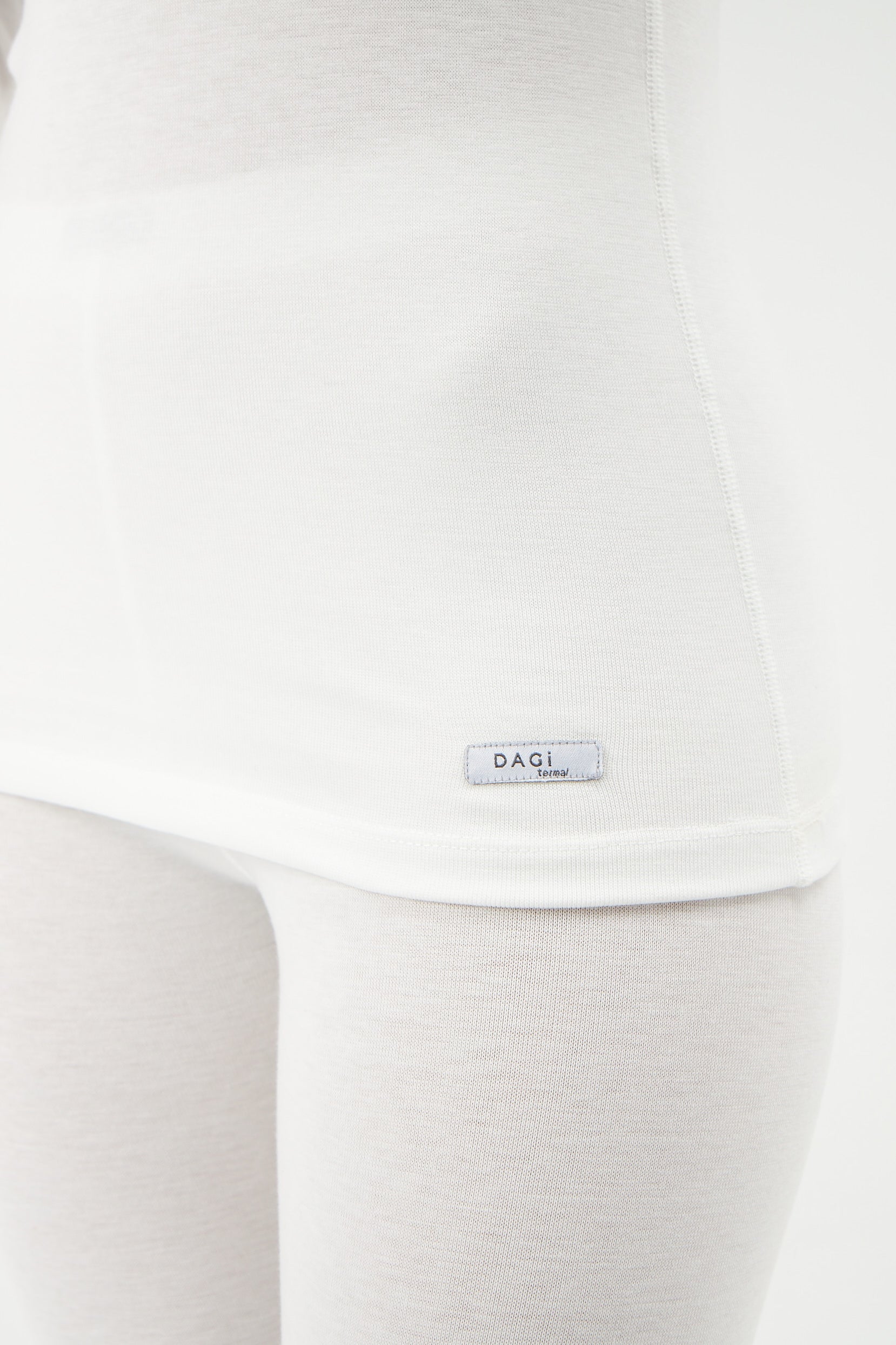 Ekru Yuvarlak Yaka Uzun Kol Kadın Termal Içlik Tek Üst