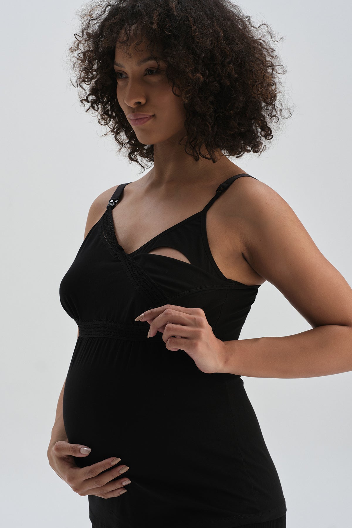 BLACK BASIC UNDERWEAR TOP