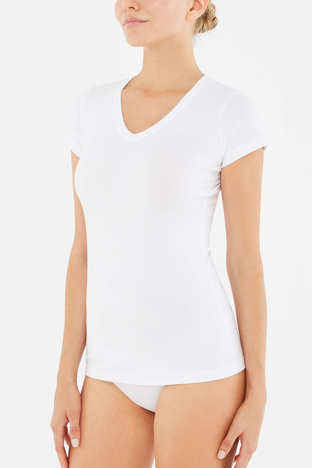 WHITE BASIC UNDERWEAR TOP