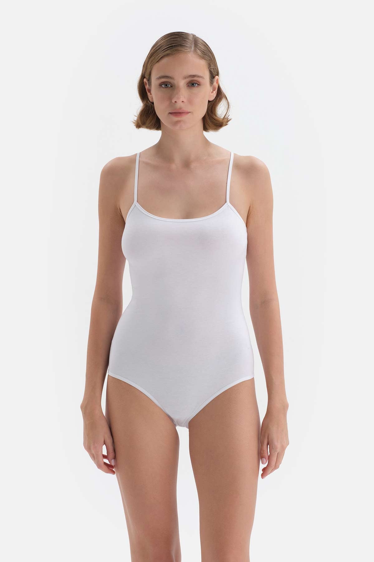 WHITE BASIC UNDERWEAR TOP