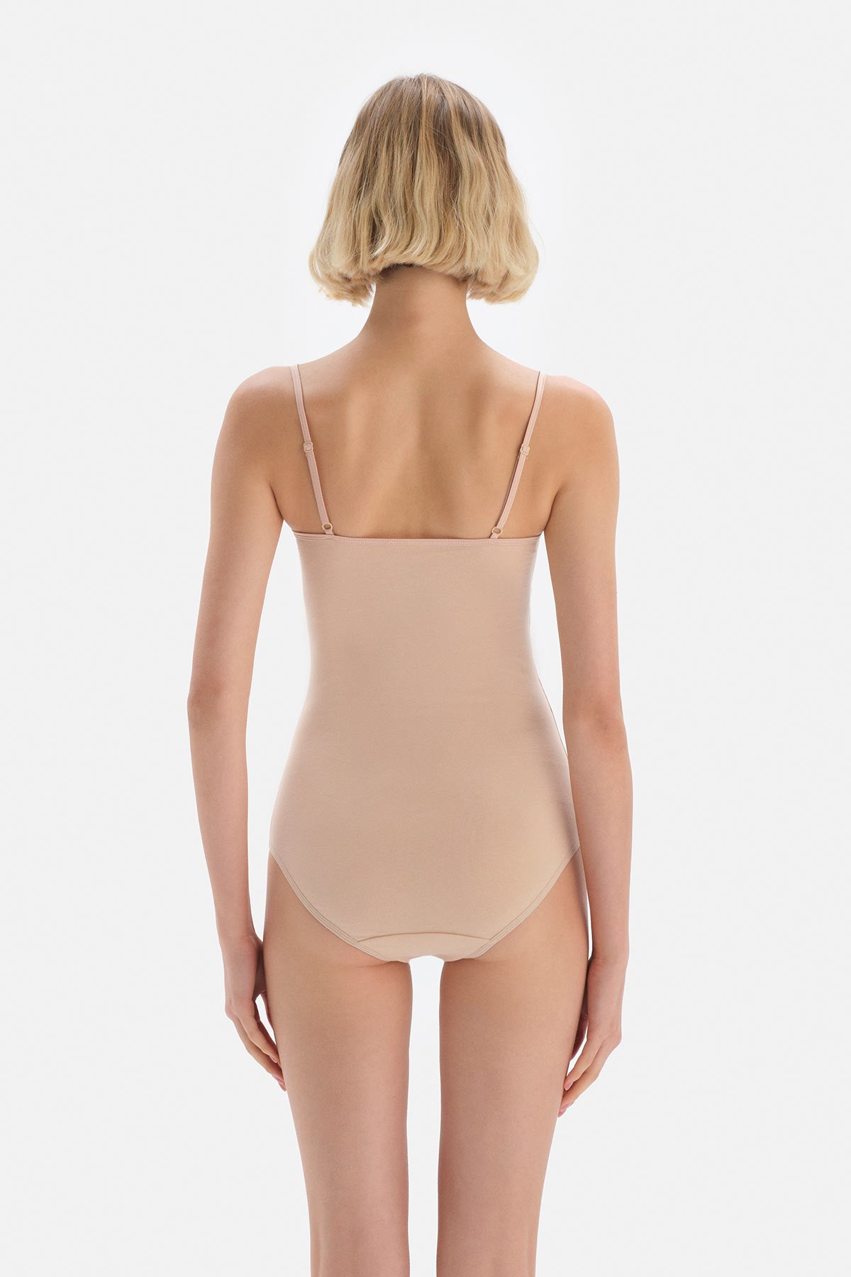 NUDE BASIC UNDERWEAR TOP