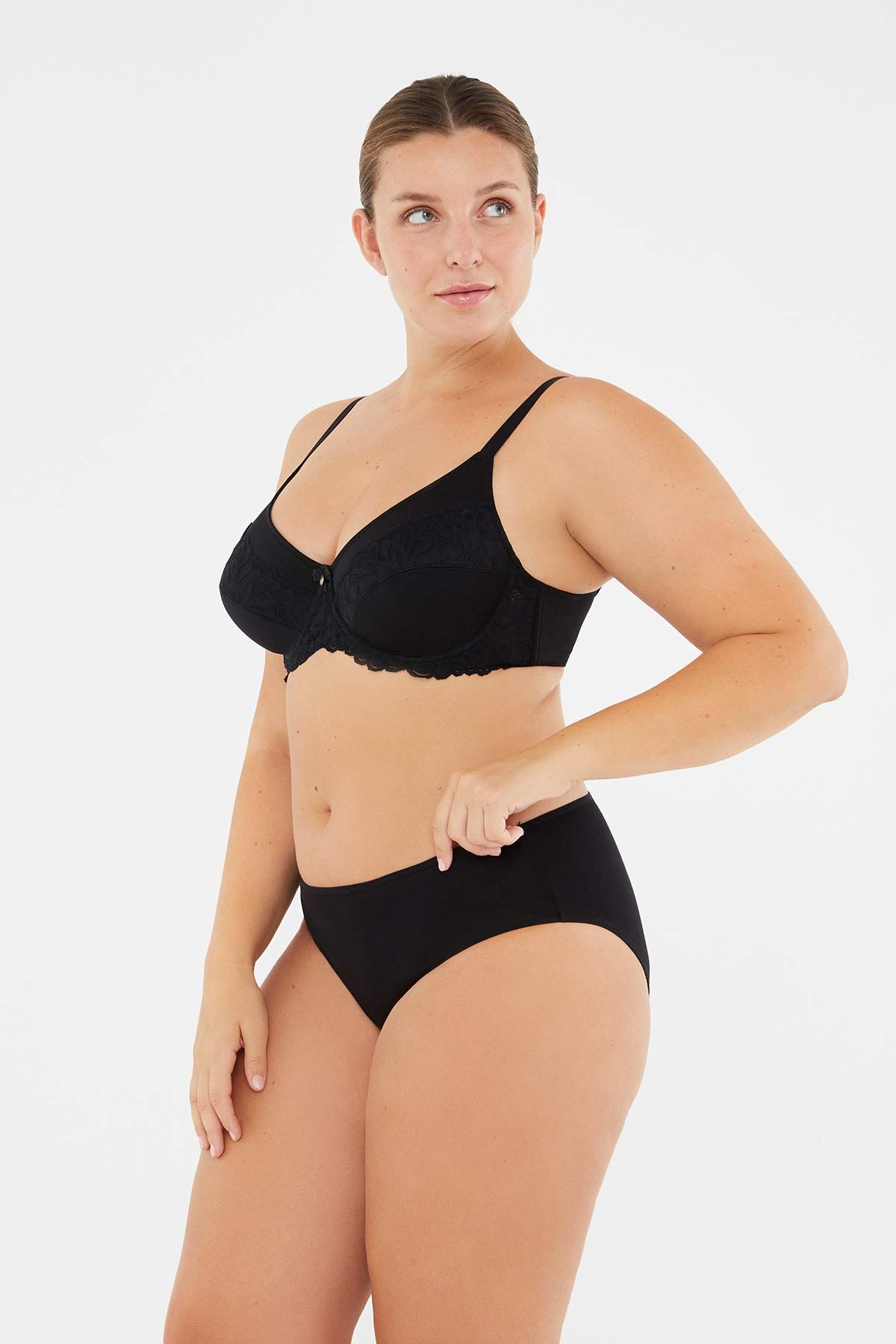 BLACK BASIC UNDERWEAR BOTTOM