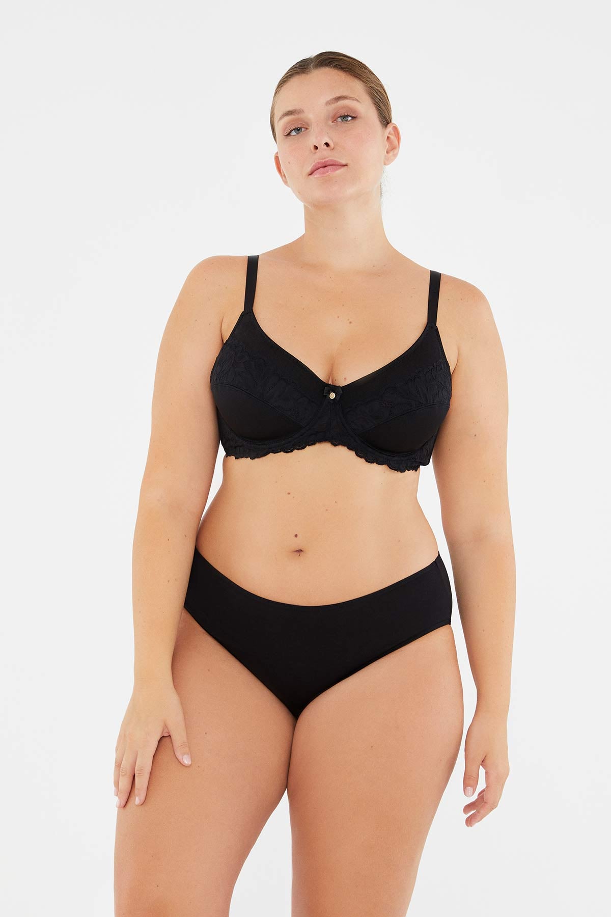 BLACK BASIC UNDERWEAR BOTTOM