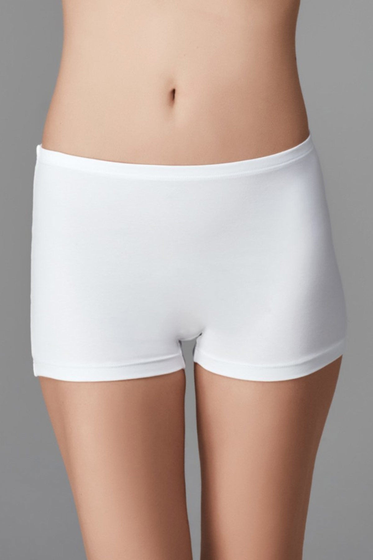 WHITE BASIC UNDERWEAR BOTTOM