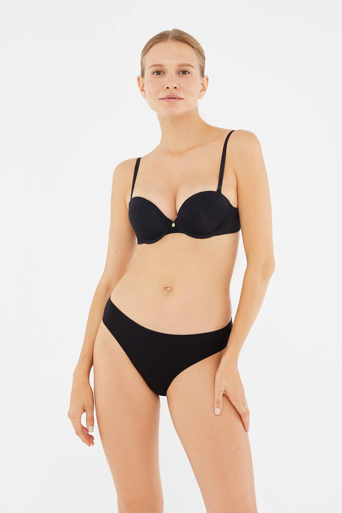 BLACK BASIC UNDERWEAR BOTTOM