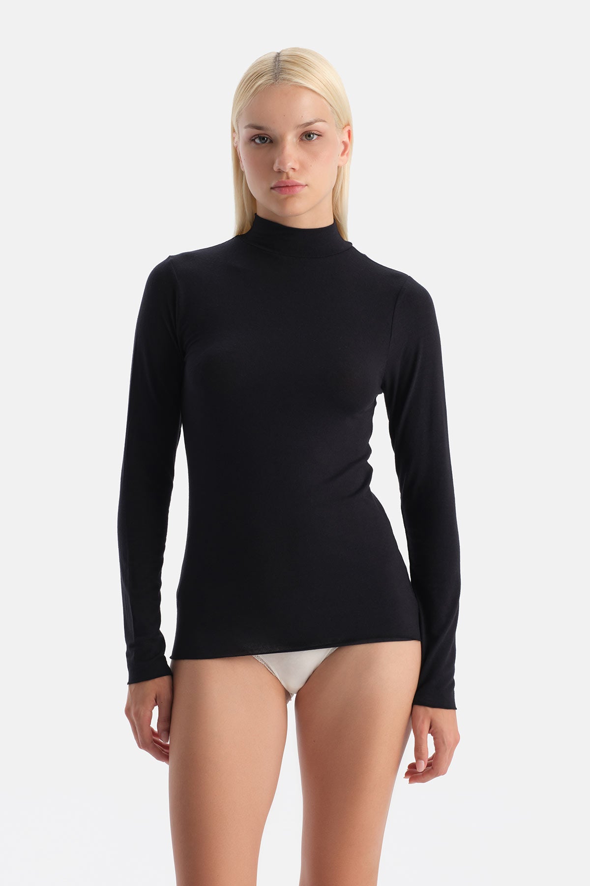 Siyah Modal Kaşmir Balıkçı Yaka Uzun Kollu Üst