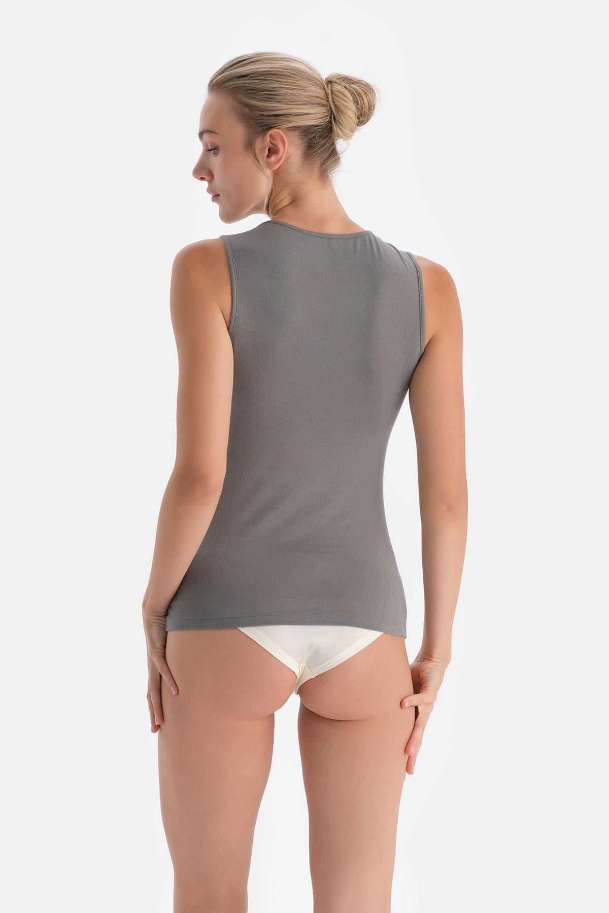 Koyu Gri Modal Kaşmir Dantel Detaylı V Yaka Kolsuz Bluz