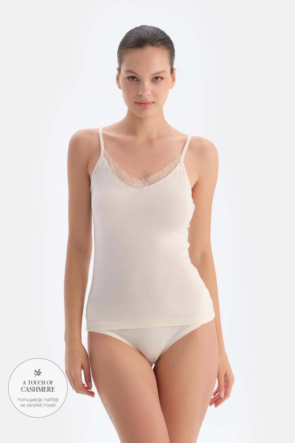 Ekru Modal Kaşmir Dantel Detaylı Atlet
