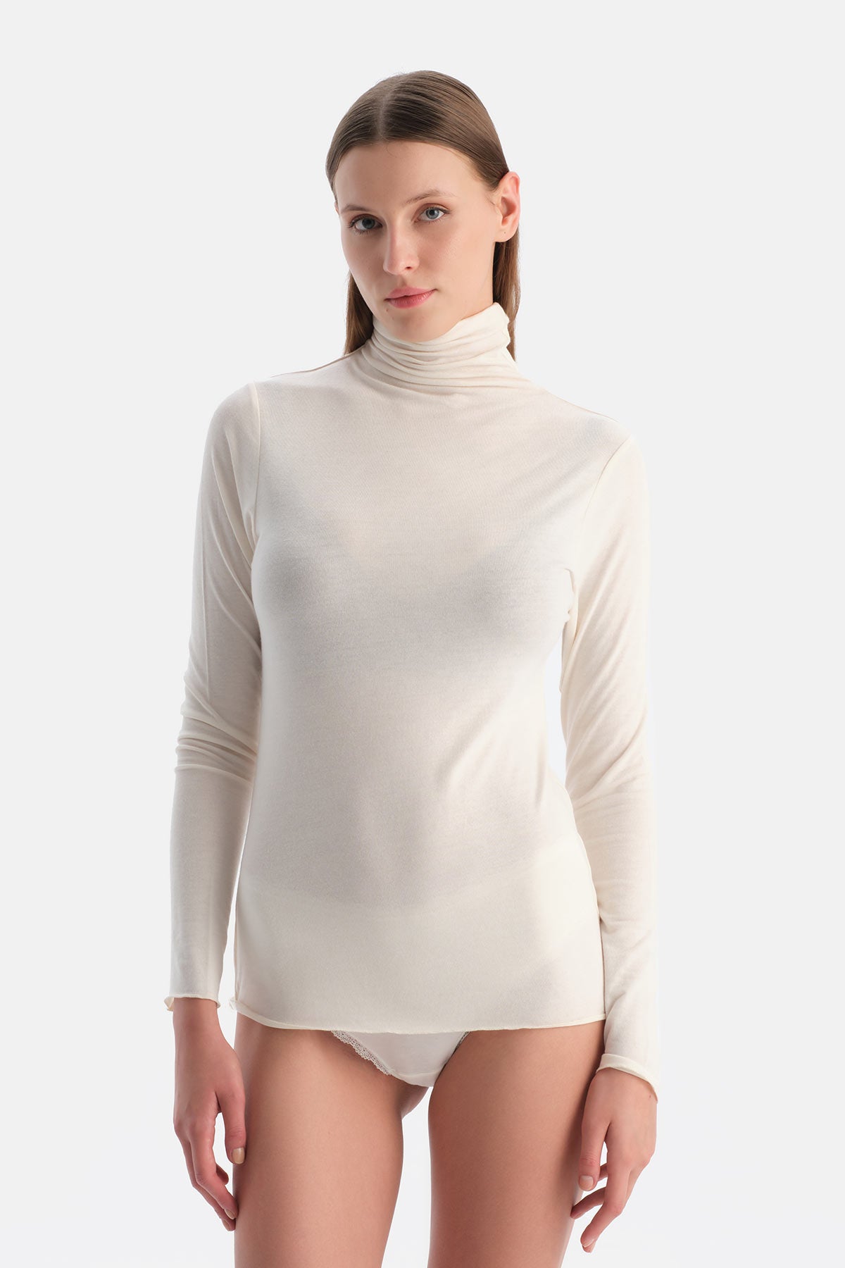 Ekru Modal Kaşmir Boğazlı Uzun Kollu Üst