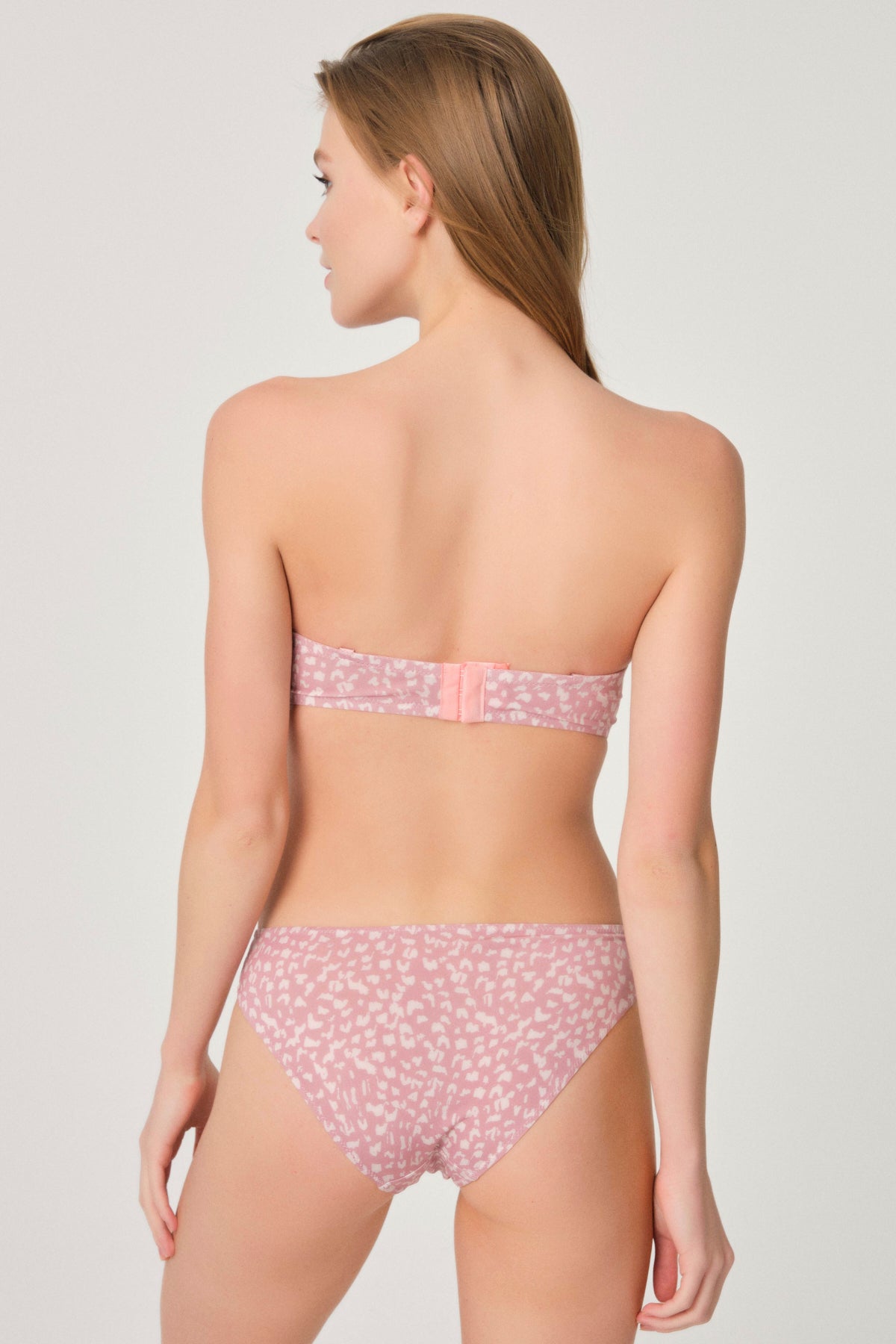 BABY PINK BASIC UNDERWEAR BOTTOM