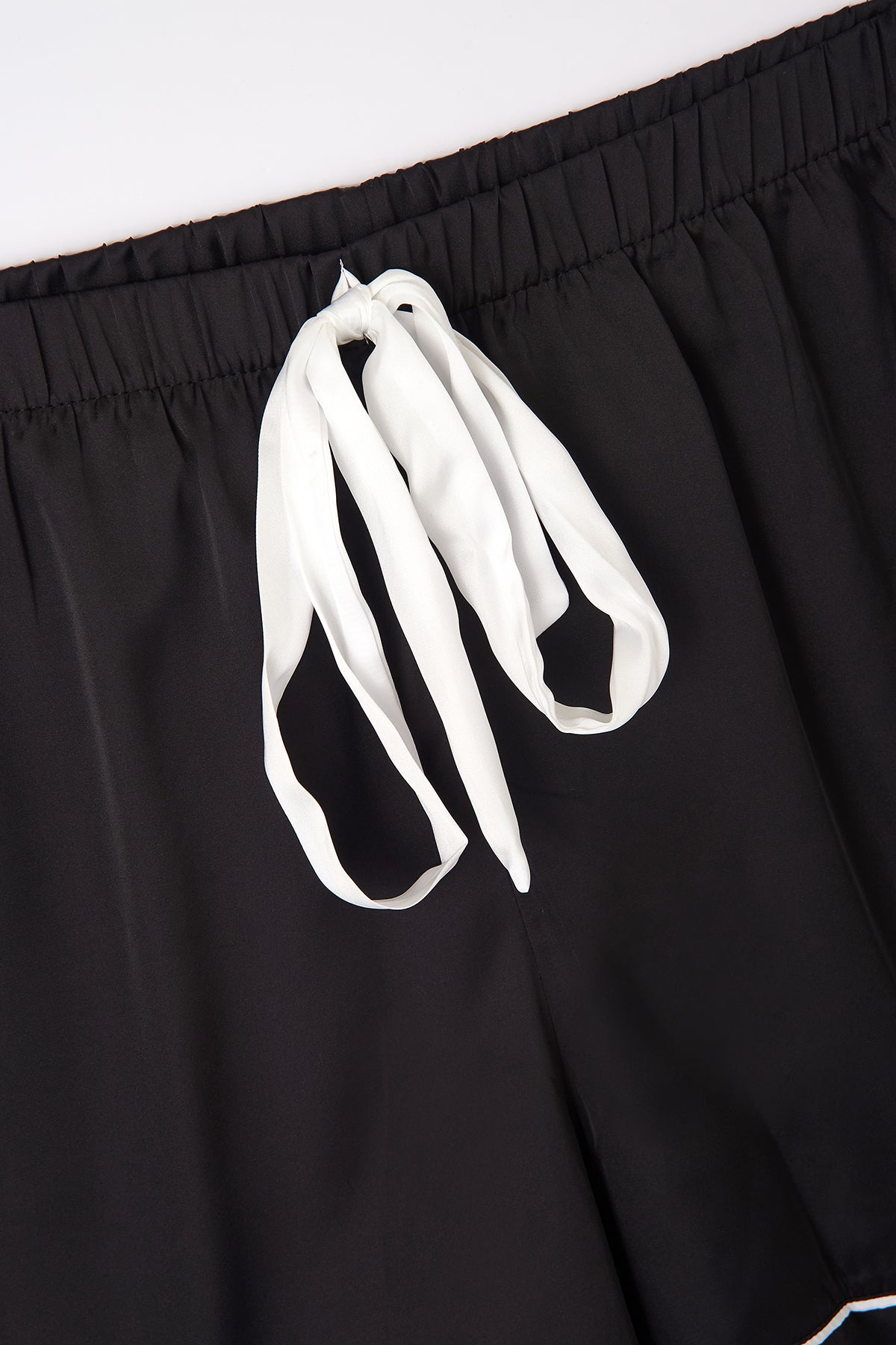 BLACK BASIC UNDERWEAR BOTTOM