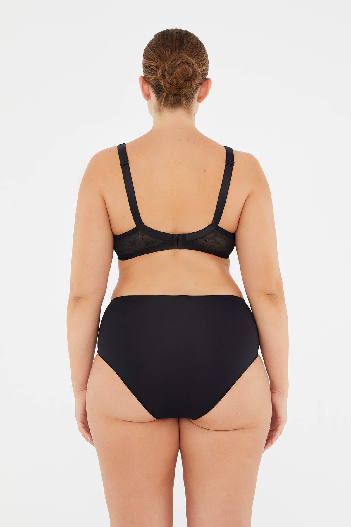 Siyah Olearıa Tül Detaylı Toparlayıcı Sütyen