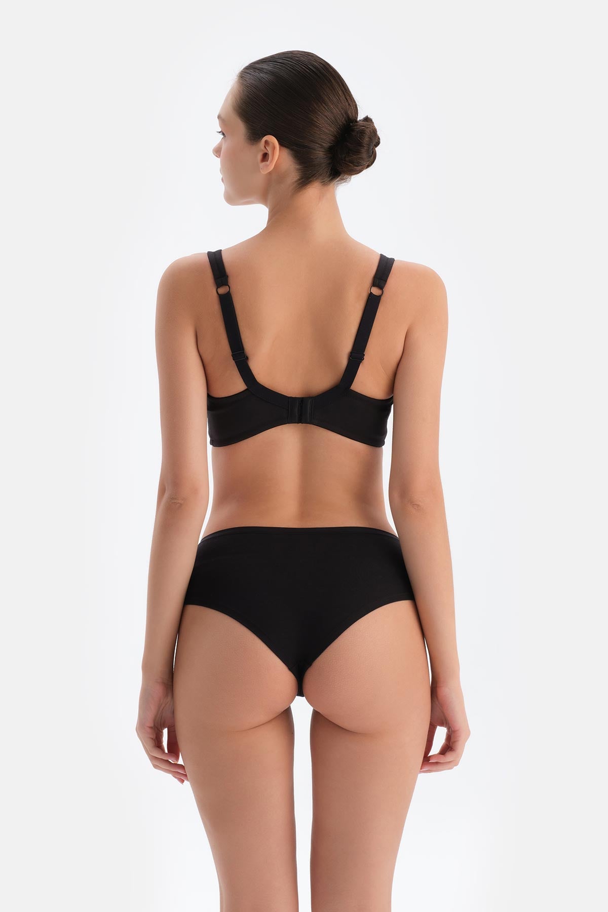 Black BRA
