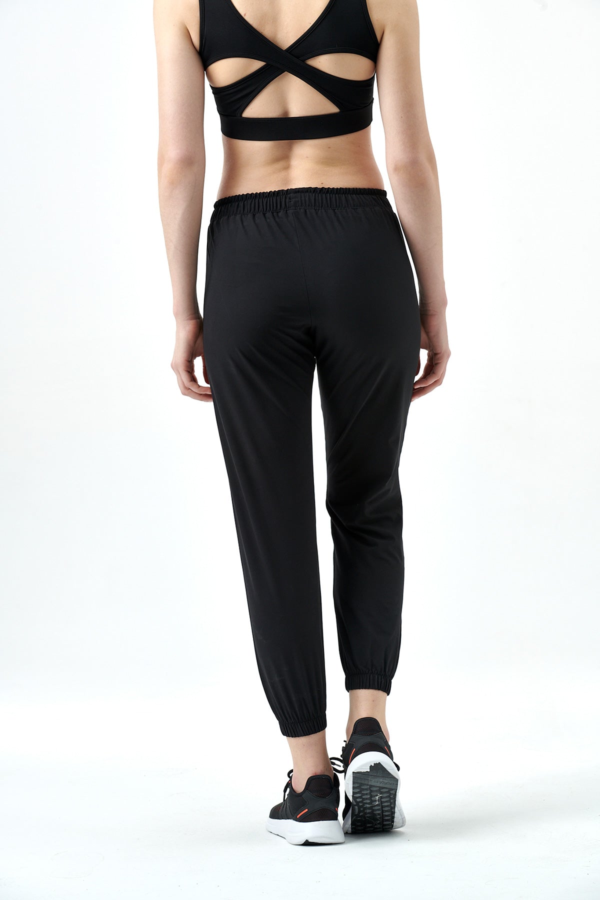 BLACK SPORT TROUSERS