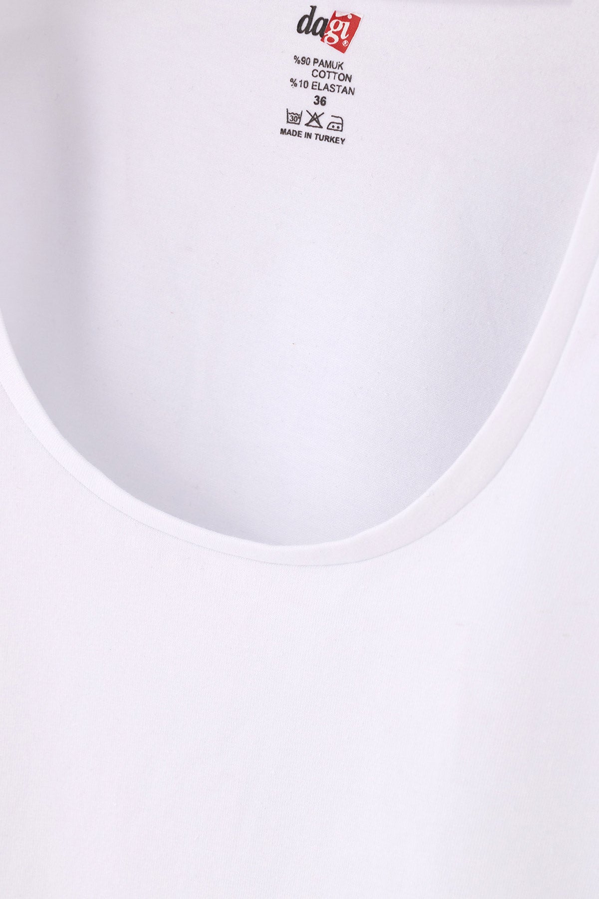 WHITE BASIC UNDERWEAR TOP