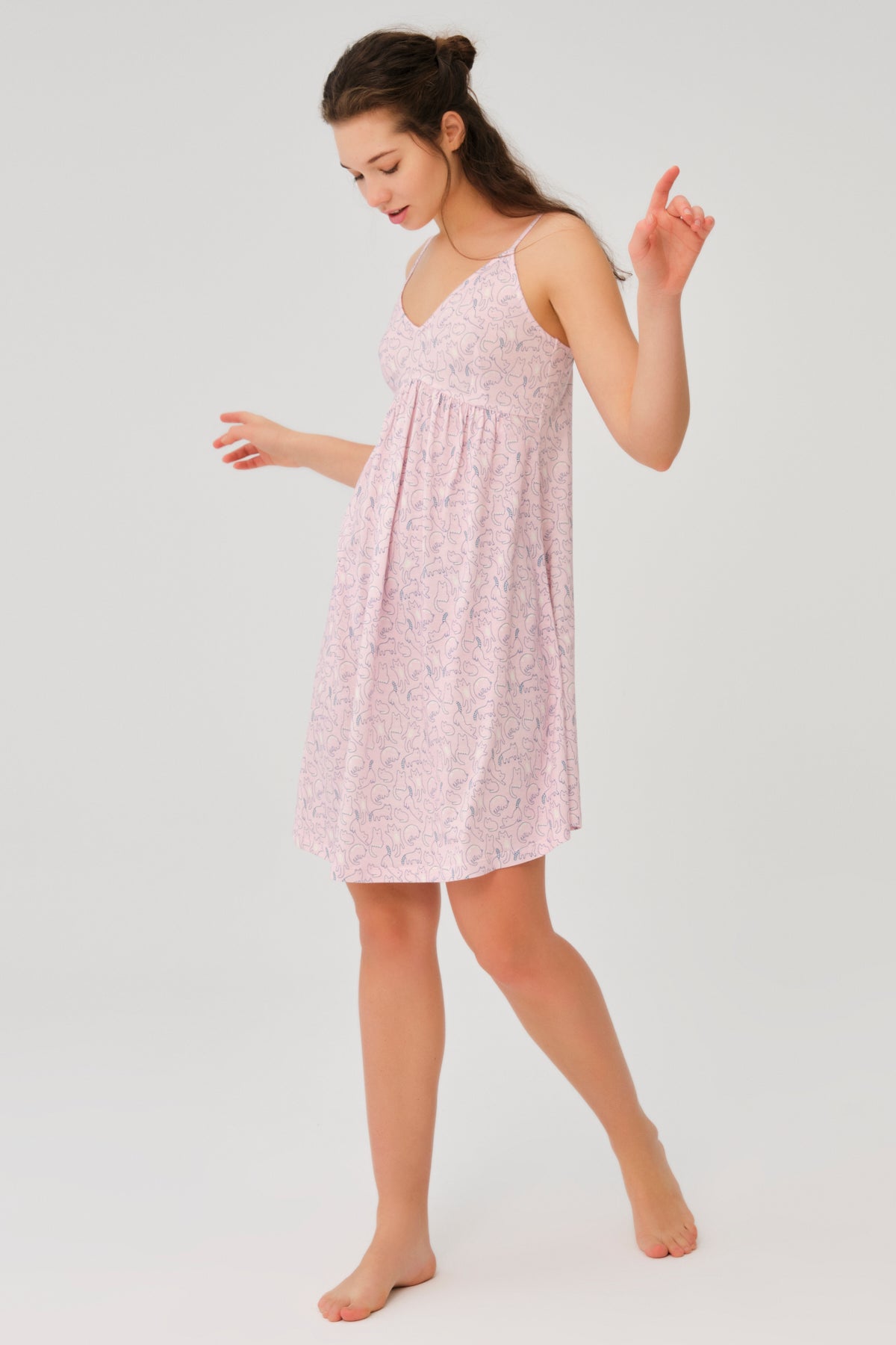 PINK NIGHTIE