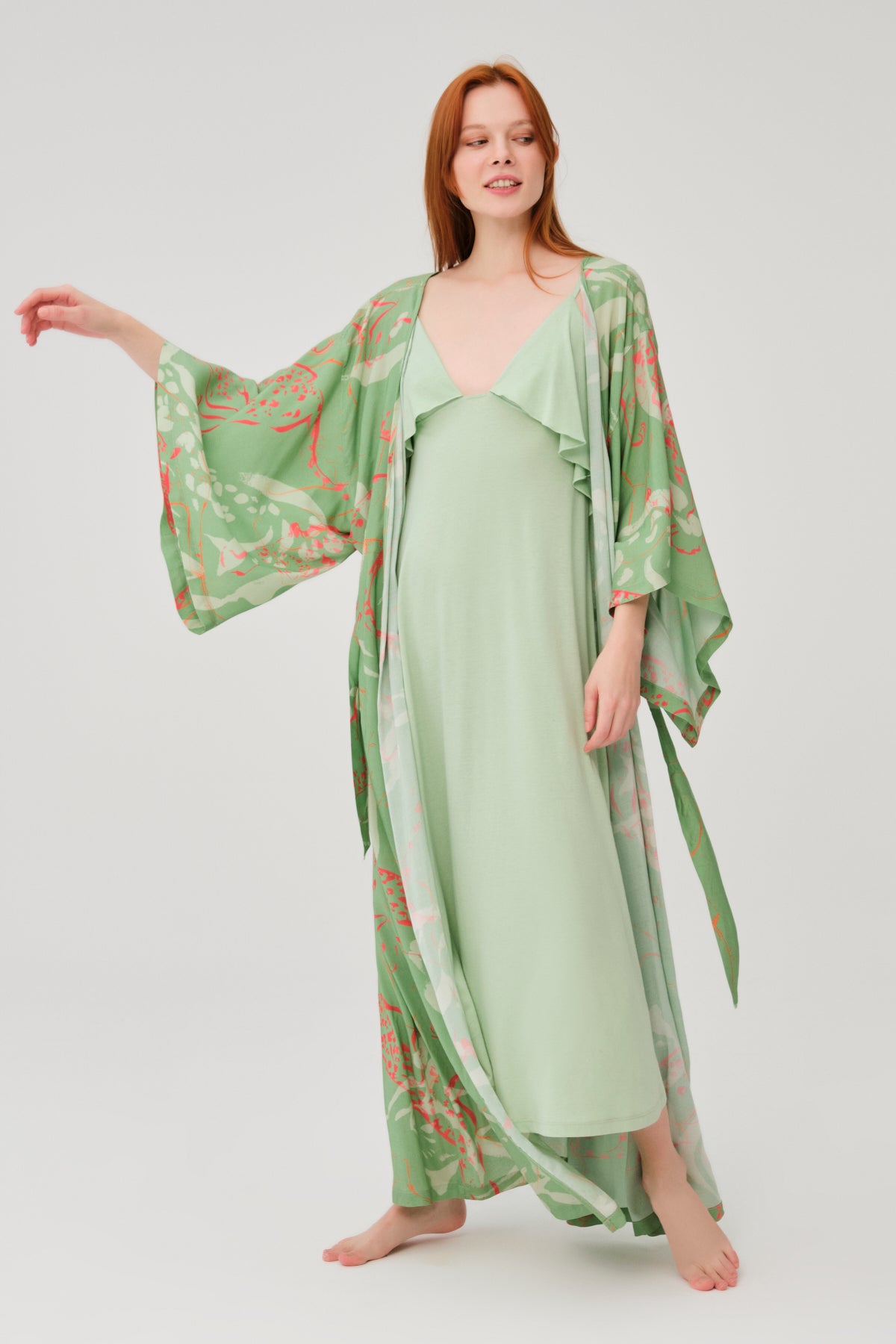 GREEN ROBE
