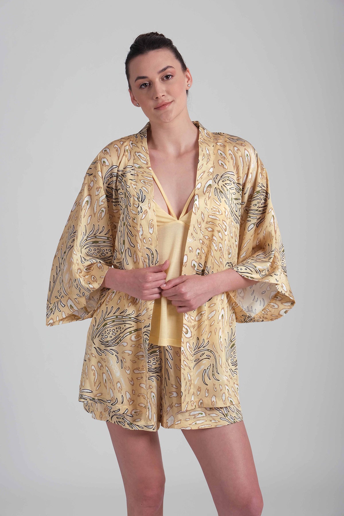 YELLOW NIGHTIE