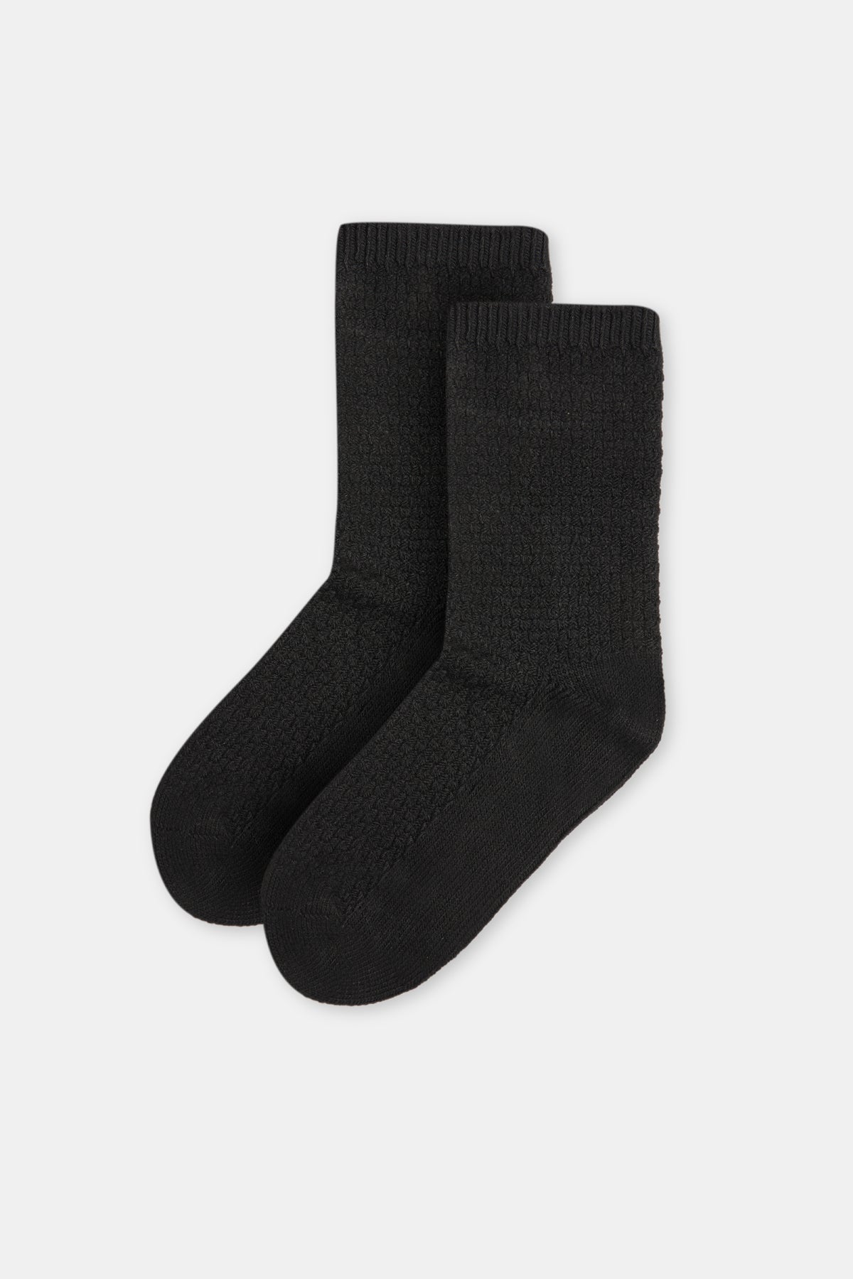BLACK SOCKS