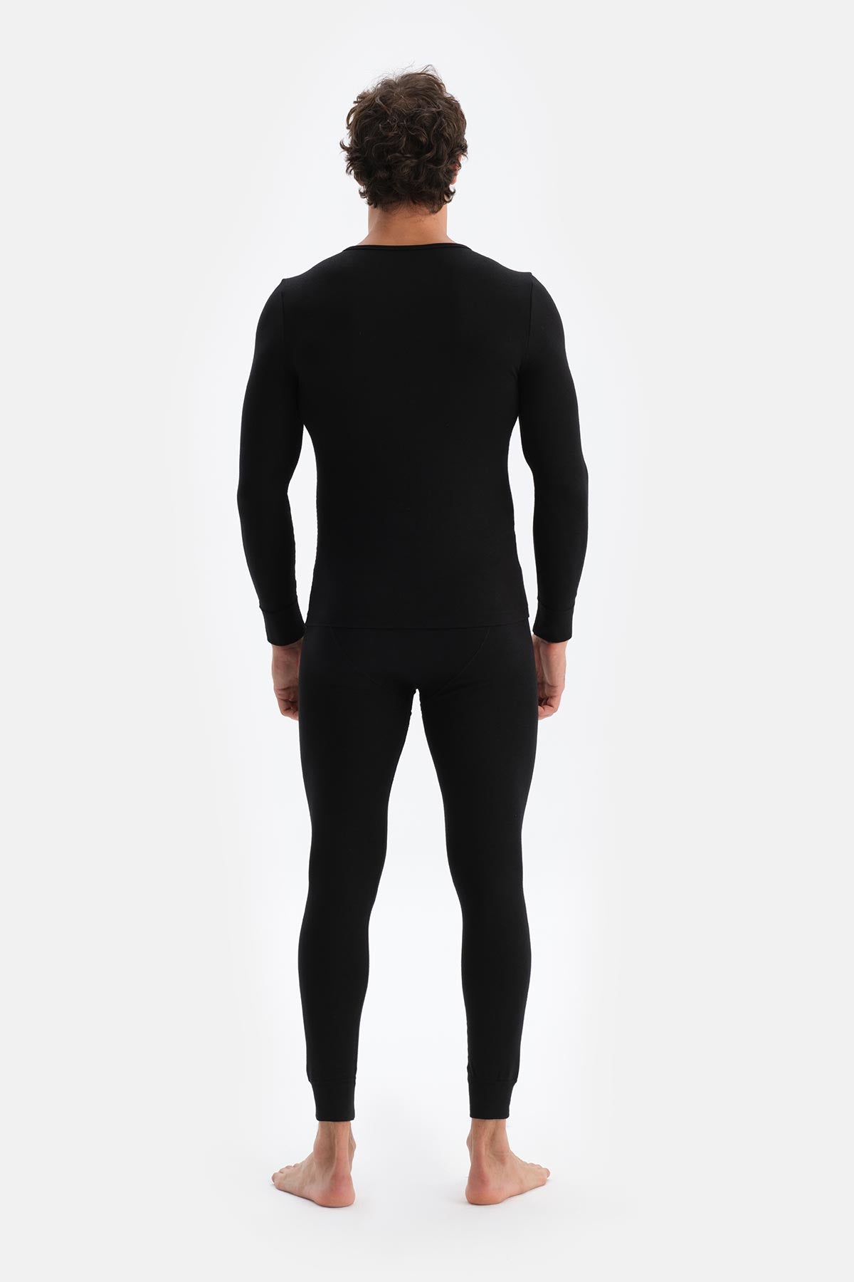 BLACK THERMAL UNDERWEAR