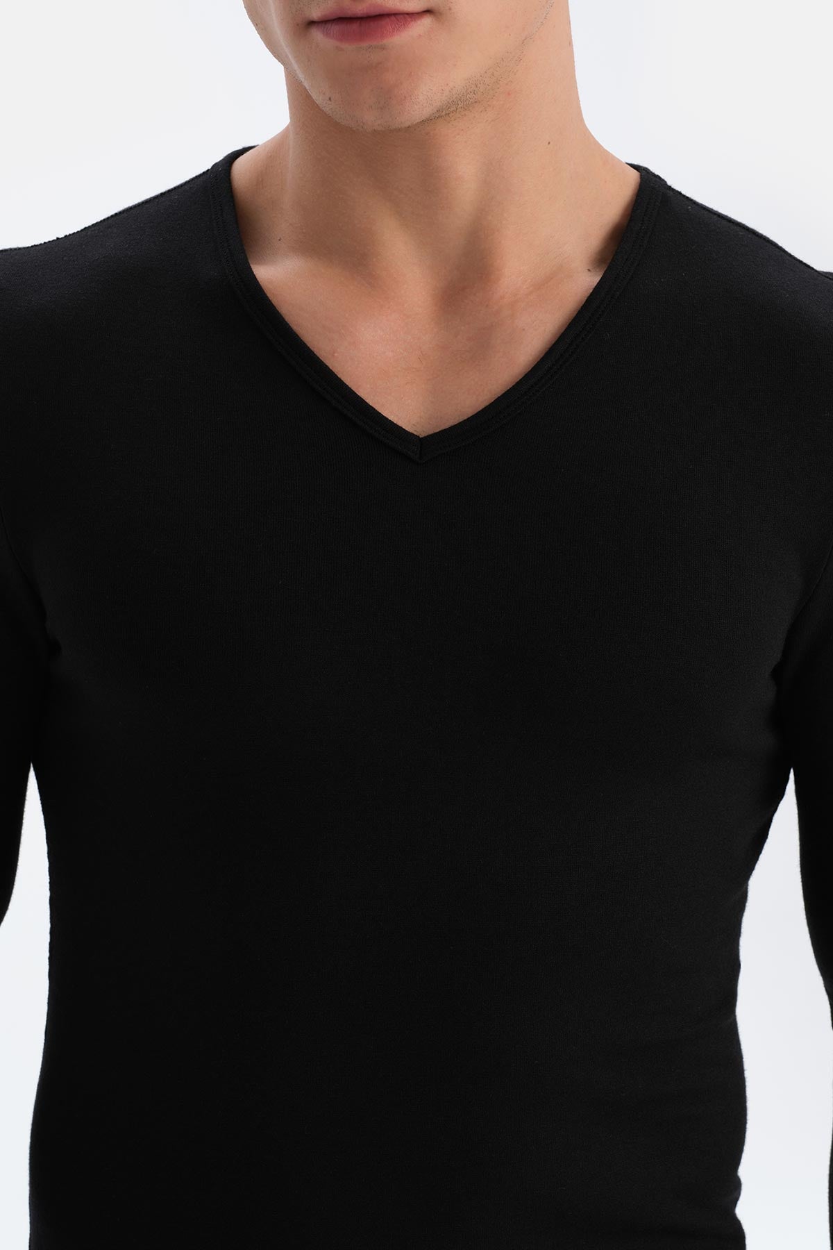BLACK THERMAL UNDERWEAR