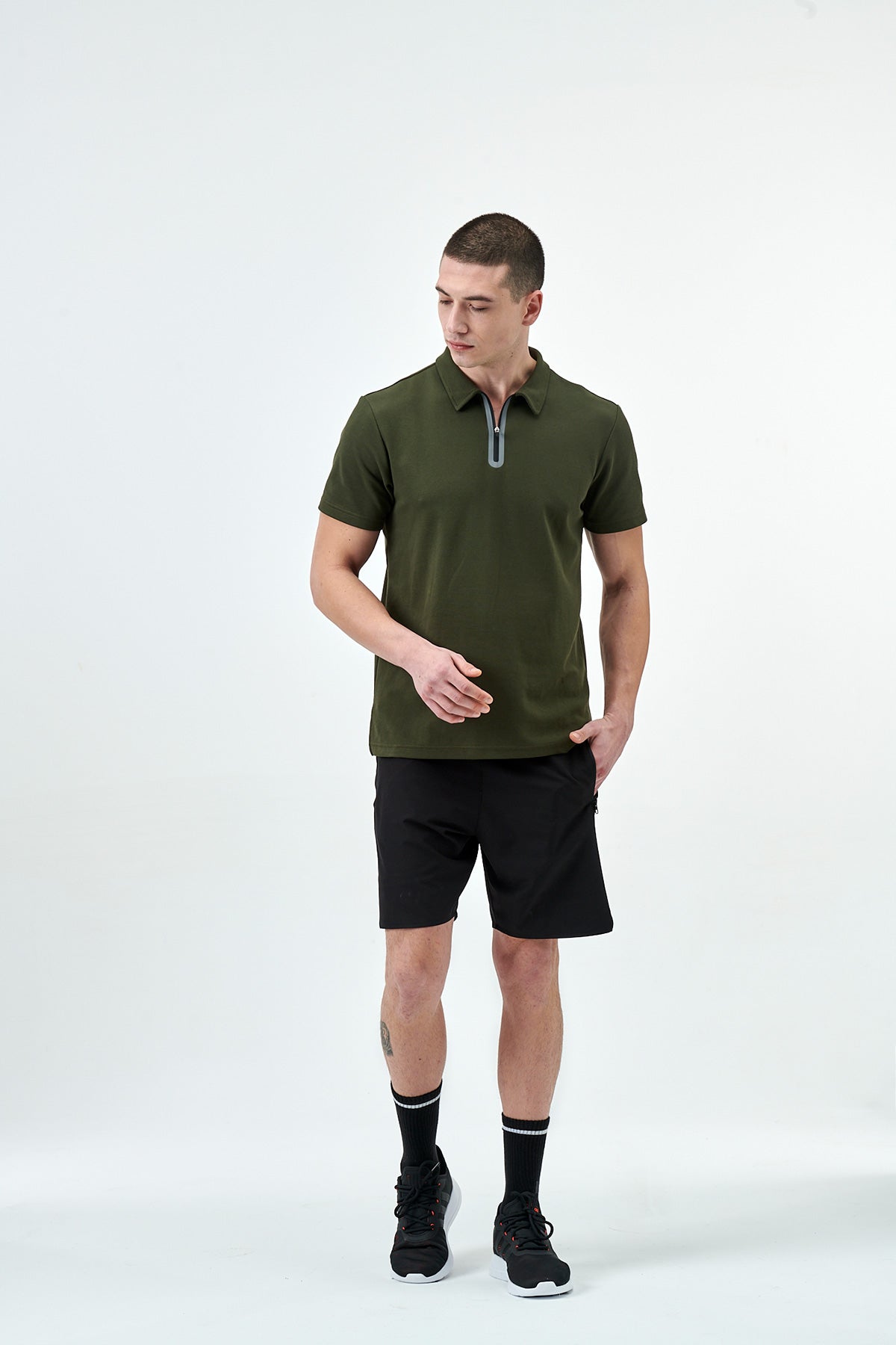 KHAKI T-SHIRT