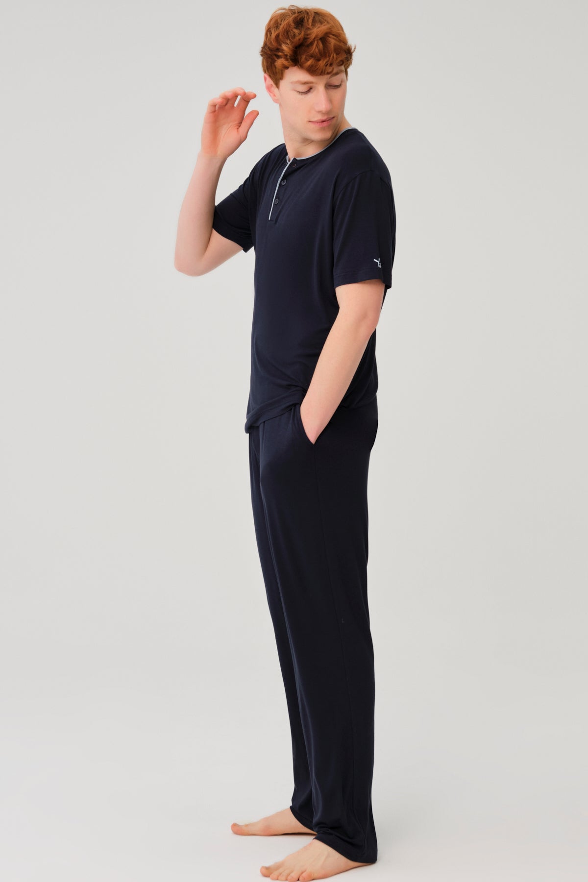NAVY PYJAMA SET
