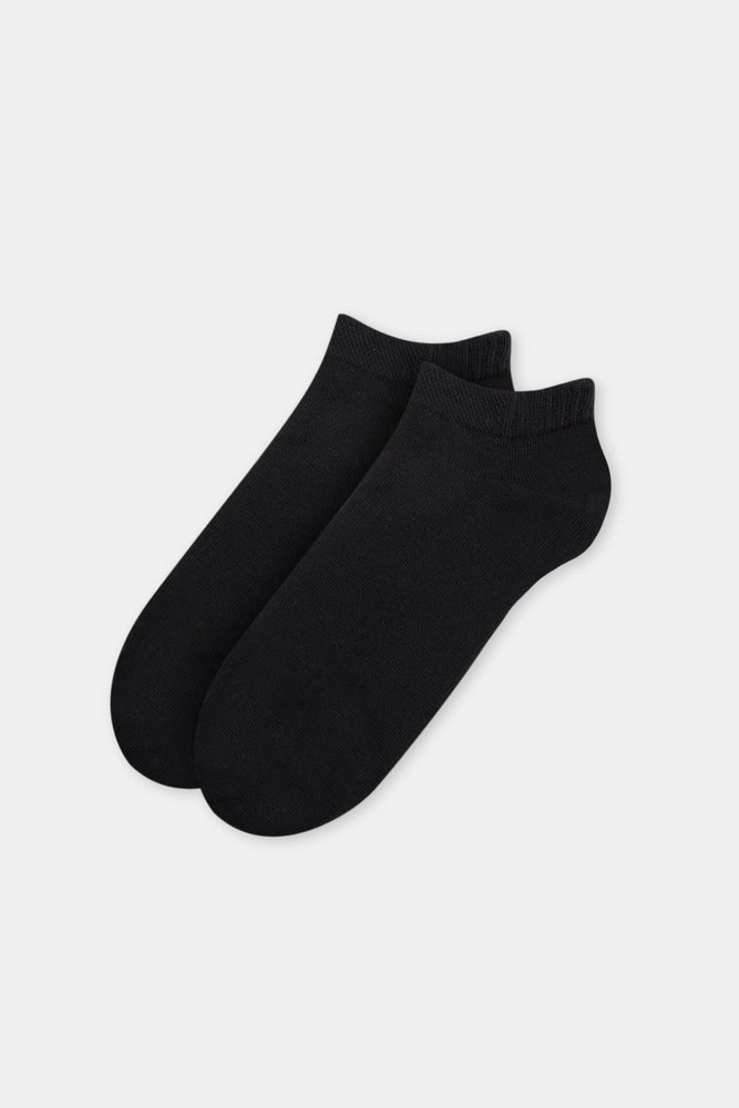 BLACK SOCKS