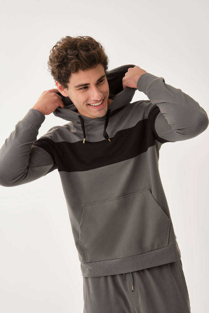 KHAKI SWEATSHIRT