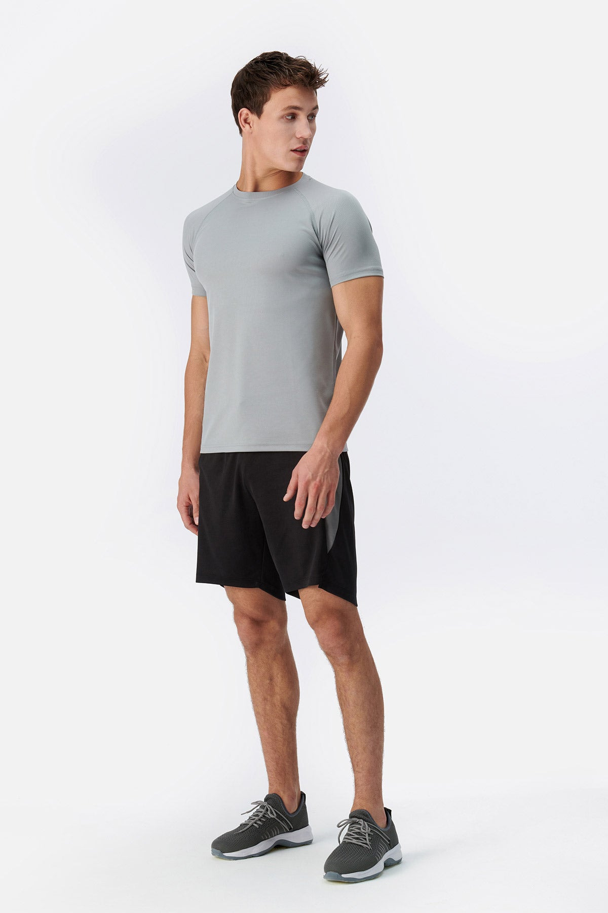 GREY T-SHIRT