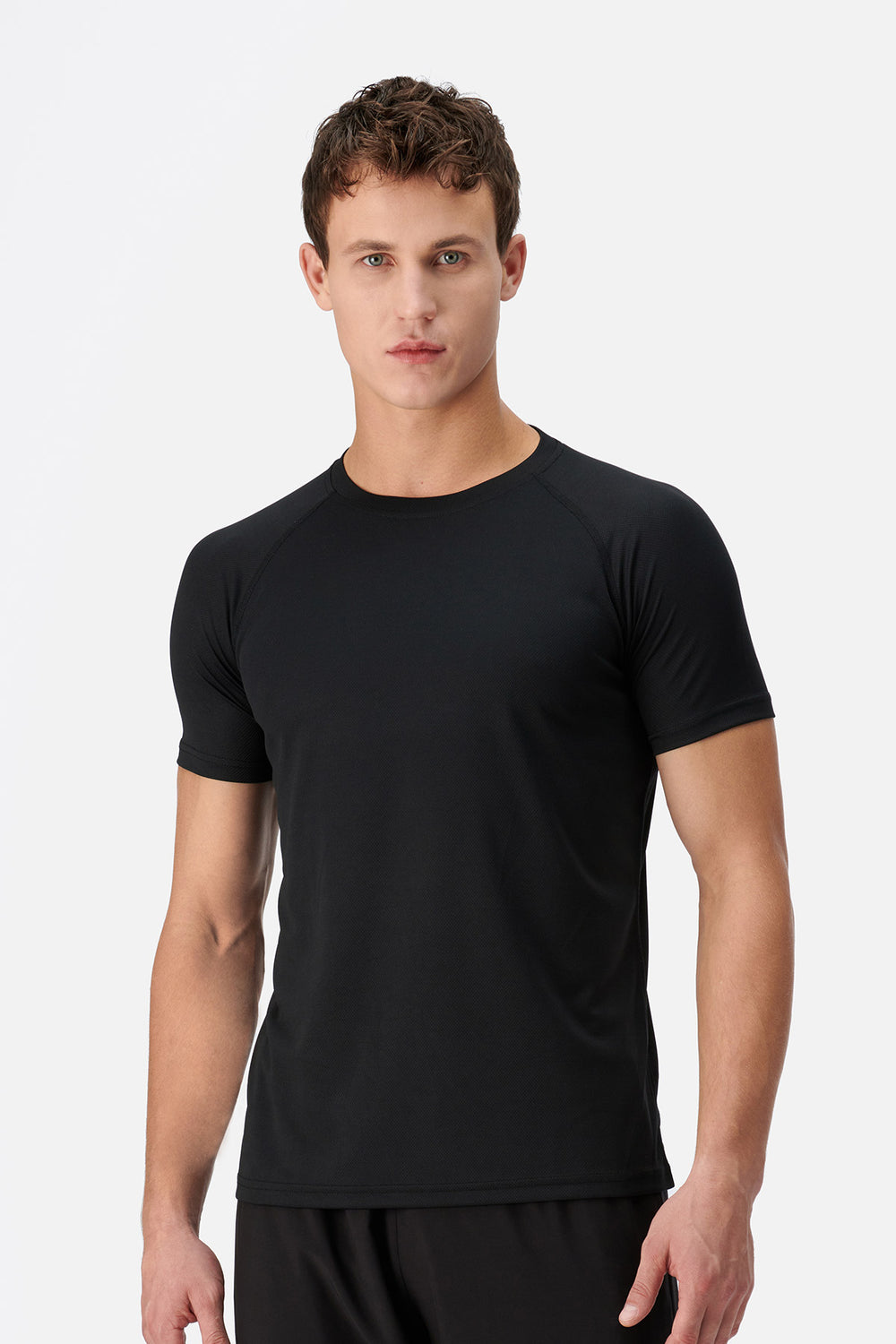 BLACK T-SHIRT