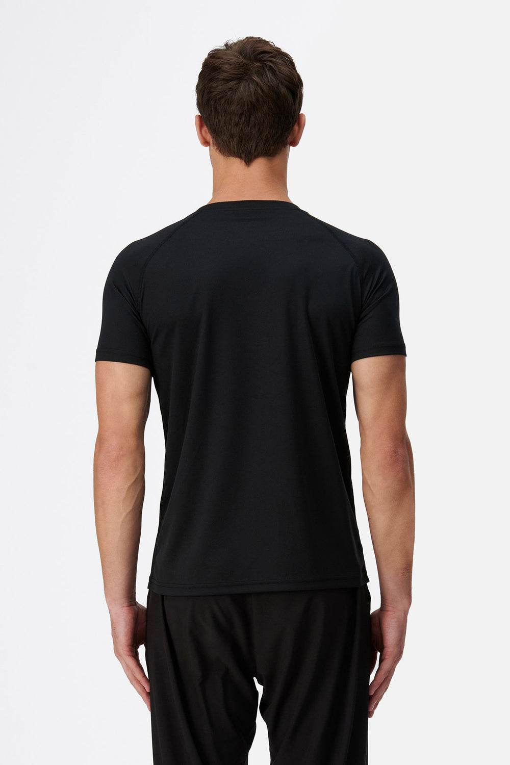 BLACK T-SHIRT