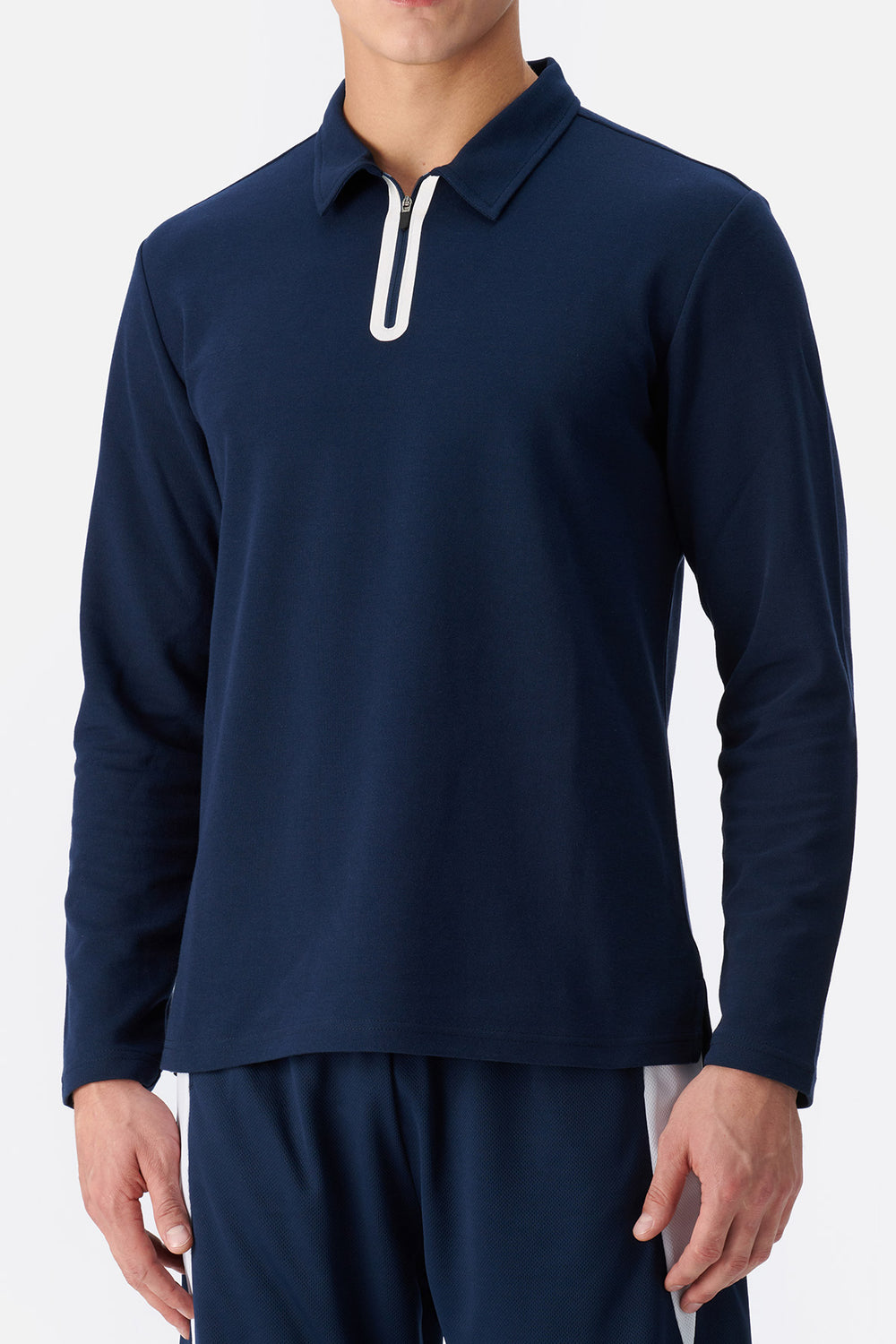 NAVY T-SHIRT