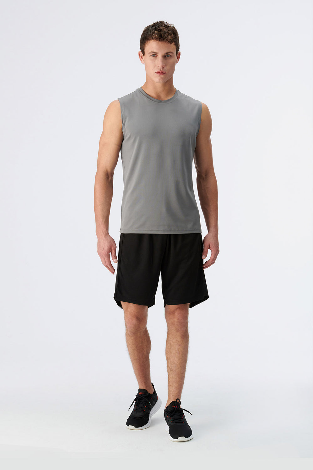 GREY TANKTOP
