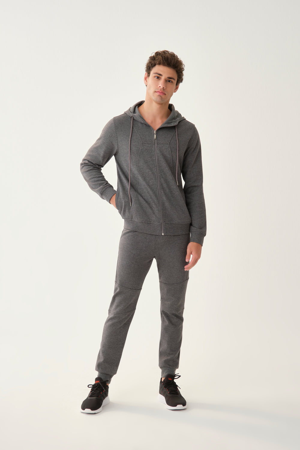 BLACK TRACKSUIT BOTTOM